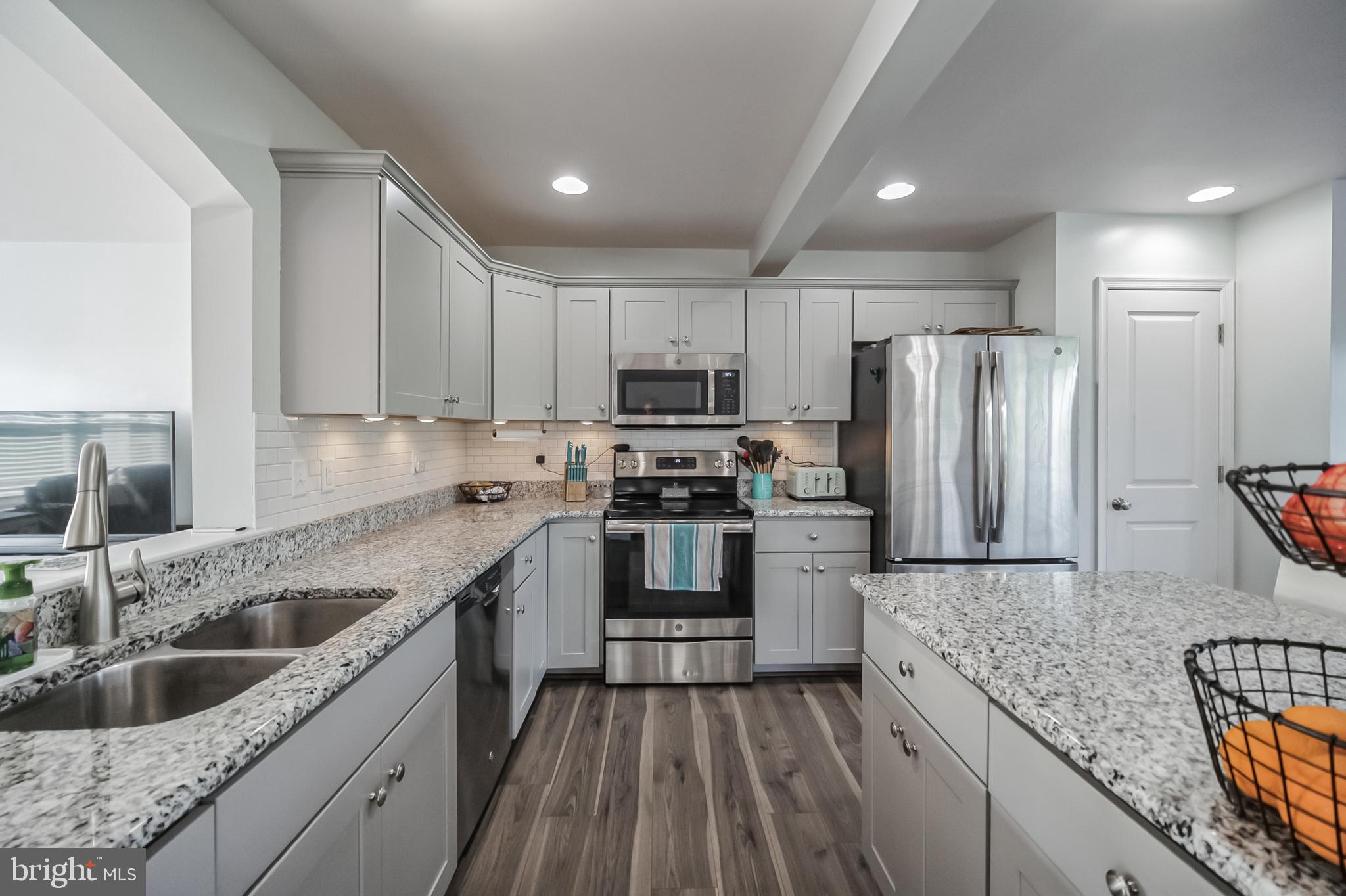 SUMMERFIELD - Residential