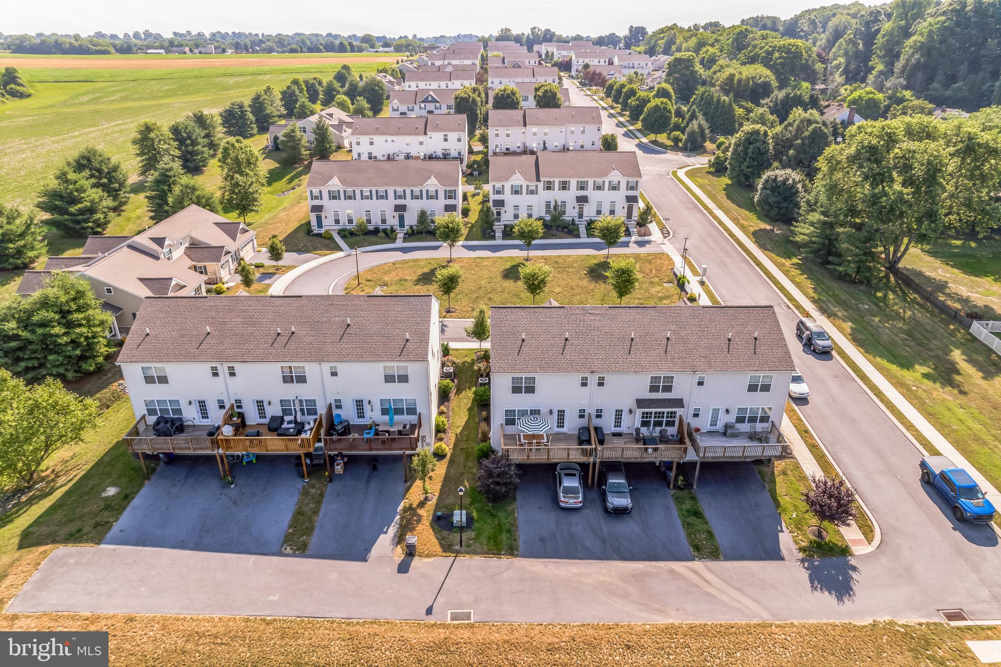 SUMMERFIELD - Residential