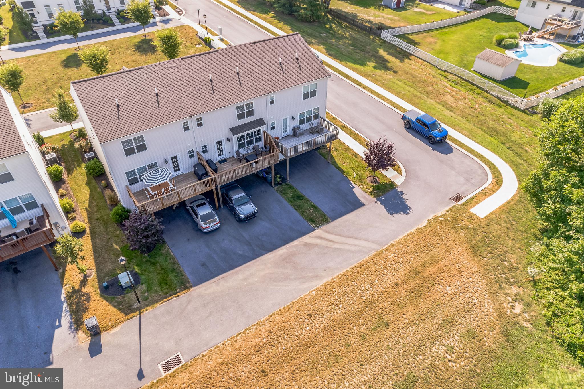 SUMMERFIELD - Residential