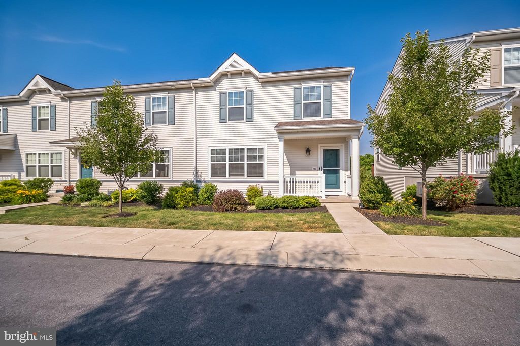 Photo of 725 Danforth Circle, Willow Street, PA 17584 (MLS # PALA2052672)