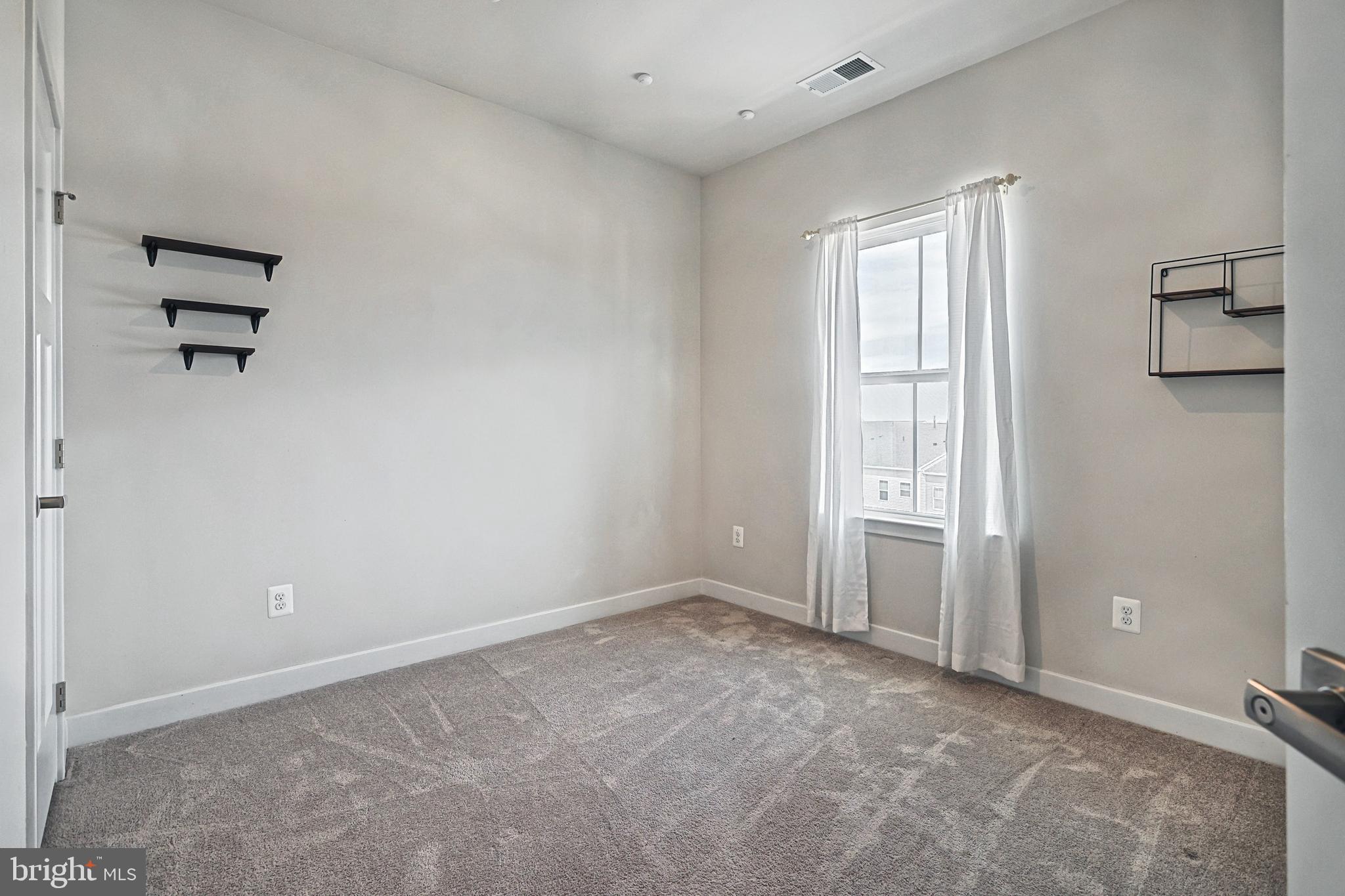 REGENTS GLEN TOWNHOME - Residential