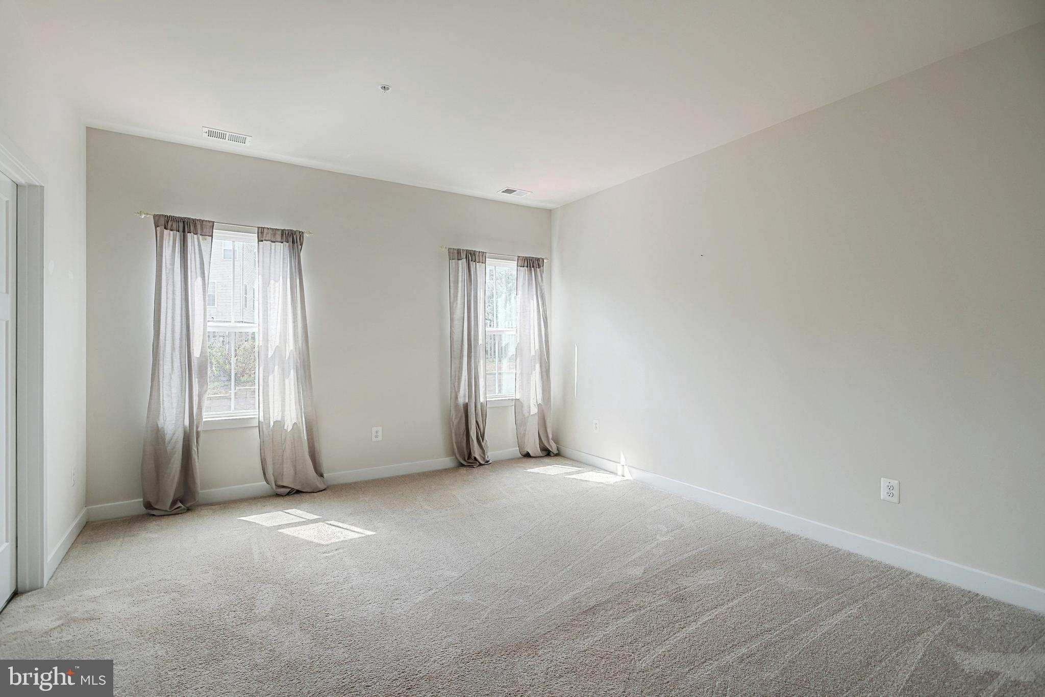 REGENTS GLEN TOWNHOME - Residential