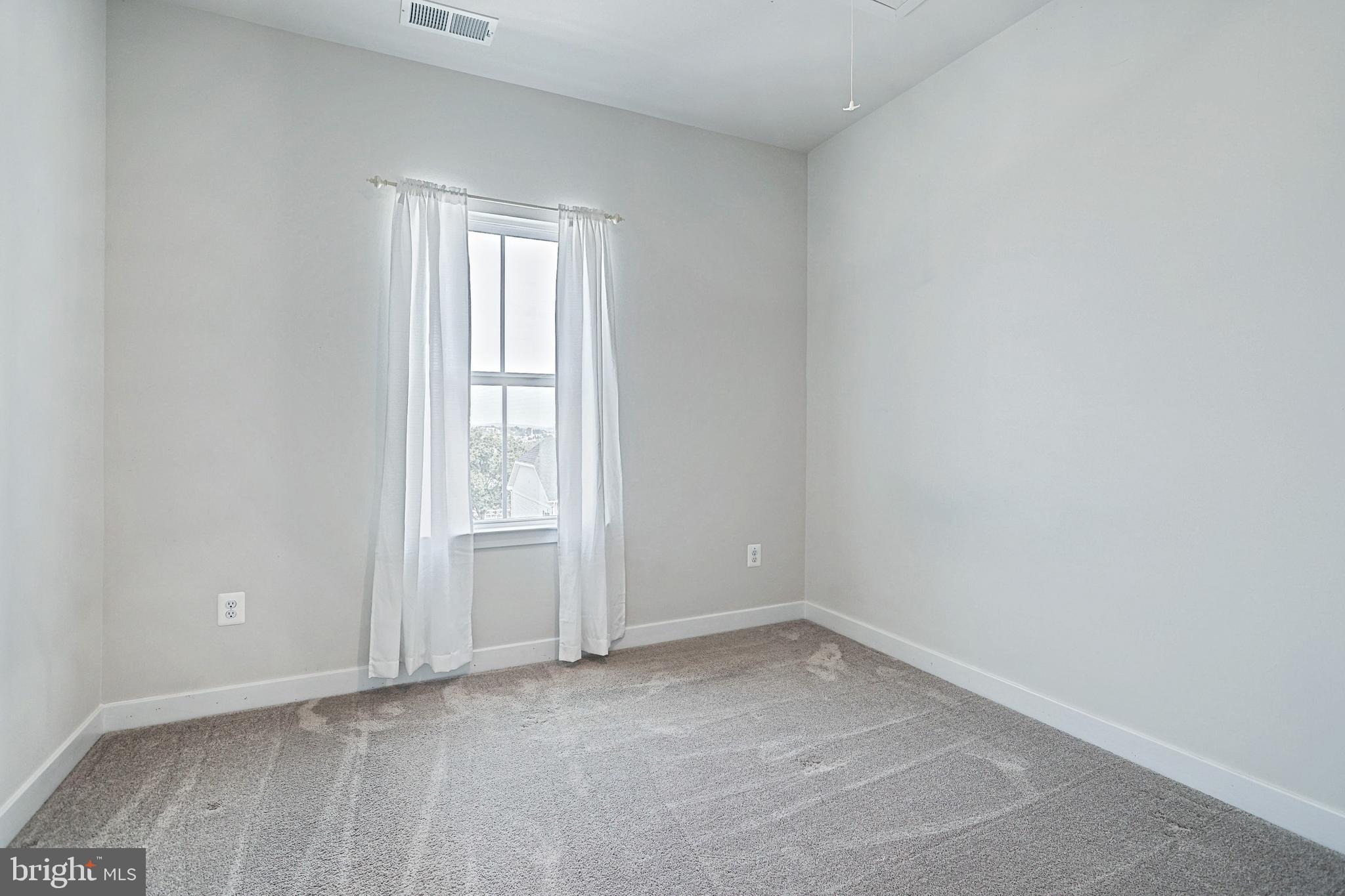 REGENTS GLEN TOWNHOME - Residential