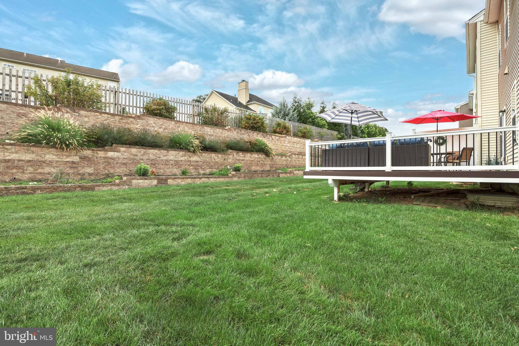 REGENTS GLEN TOWNHOME - Residential