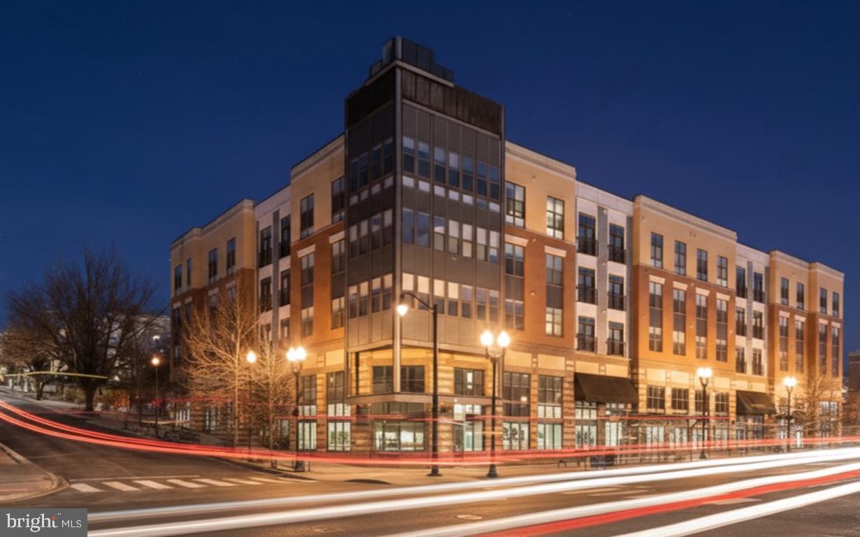 989 S BUCHANAN STREET 410