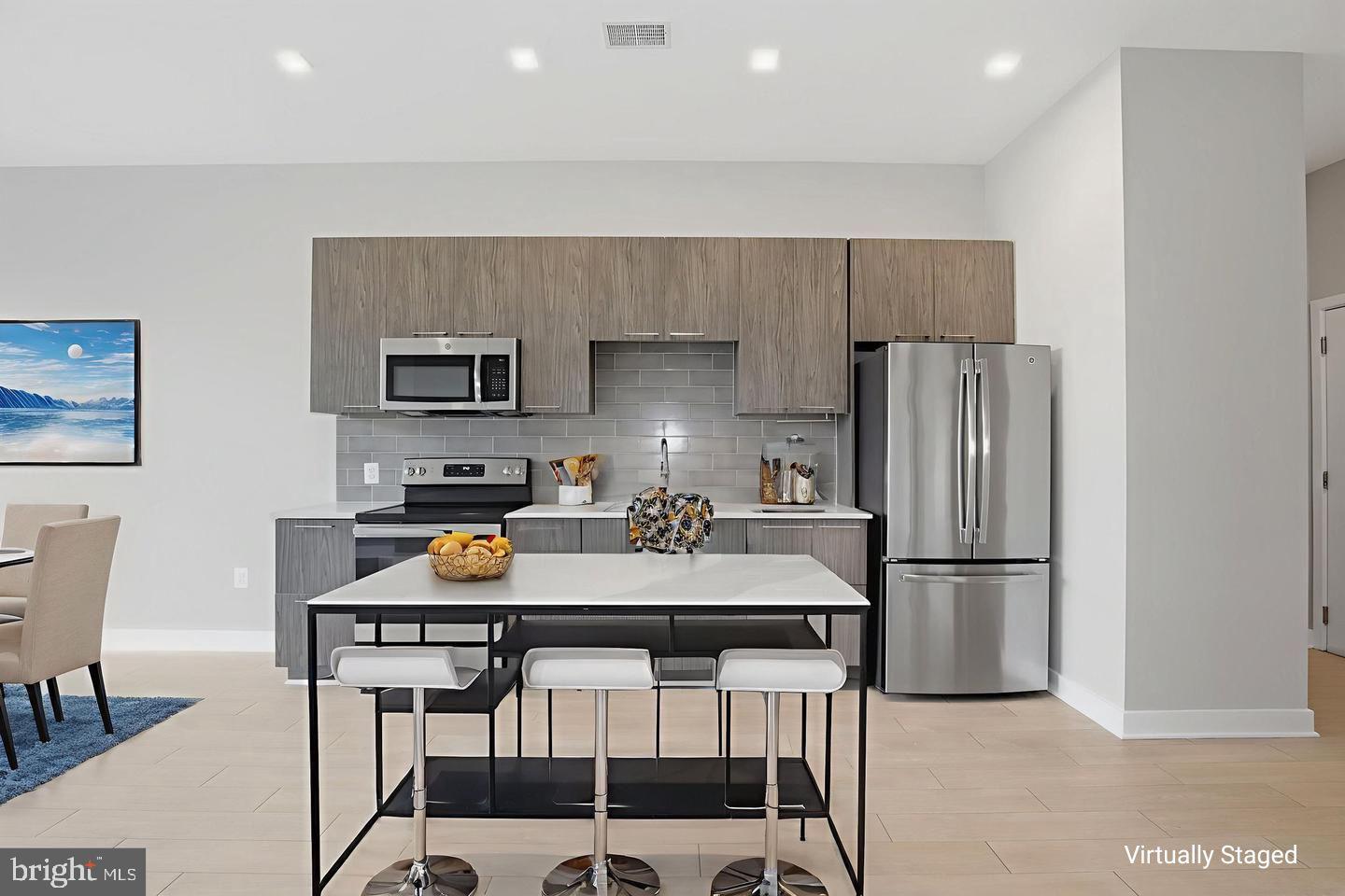 989 S BUCHANAN STREET 410