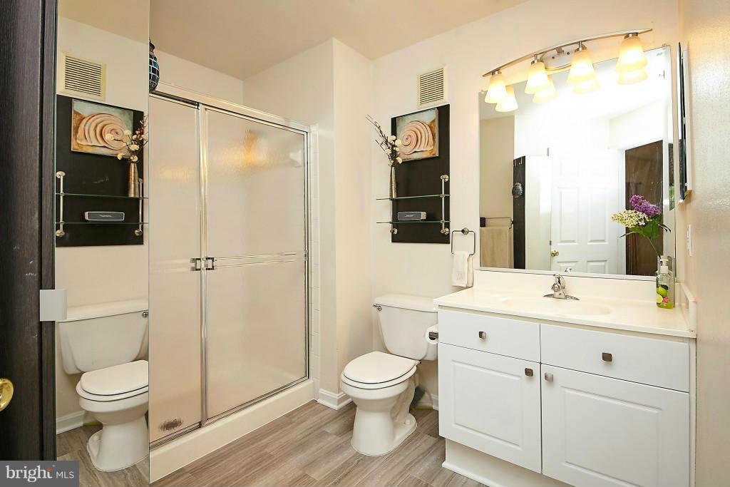 GATES OF FAIR LAKES - Residential