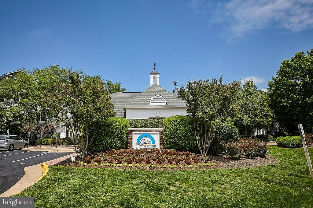 GATES OF FAIR LAKES - Residential