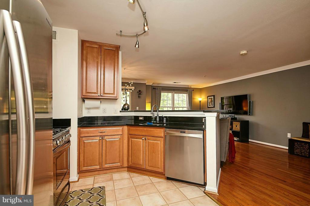 GATES OF FAIR LAKES - Residential