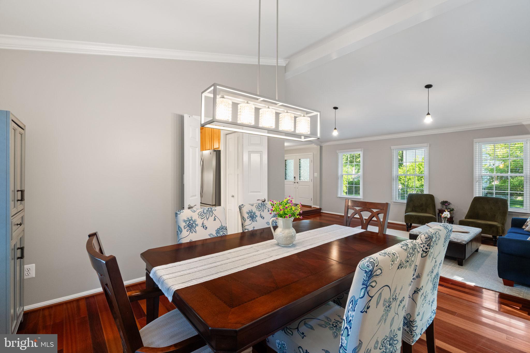 SIGNAL HILL - Residential