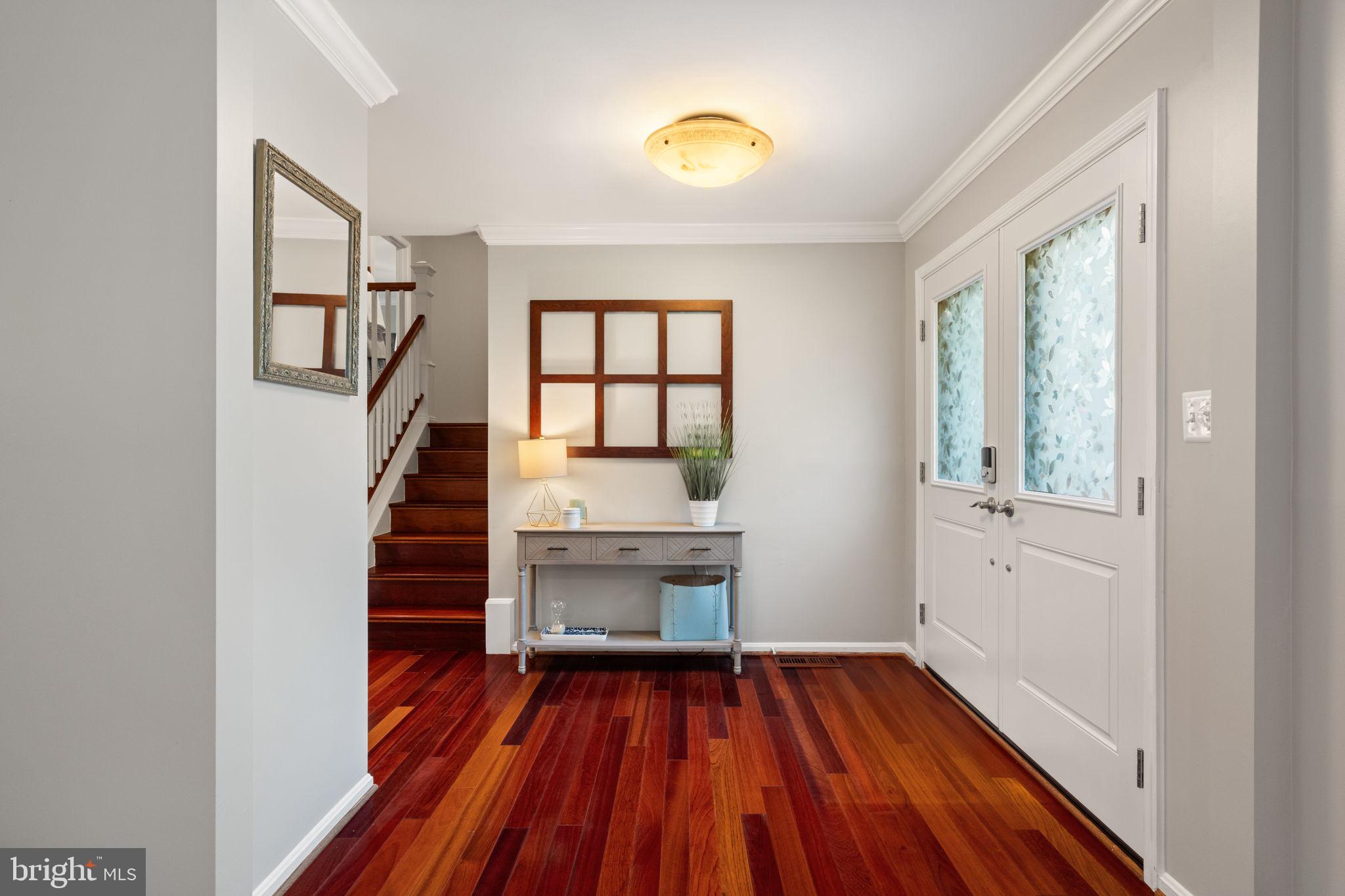 SIGNAL HILL - Residential
