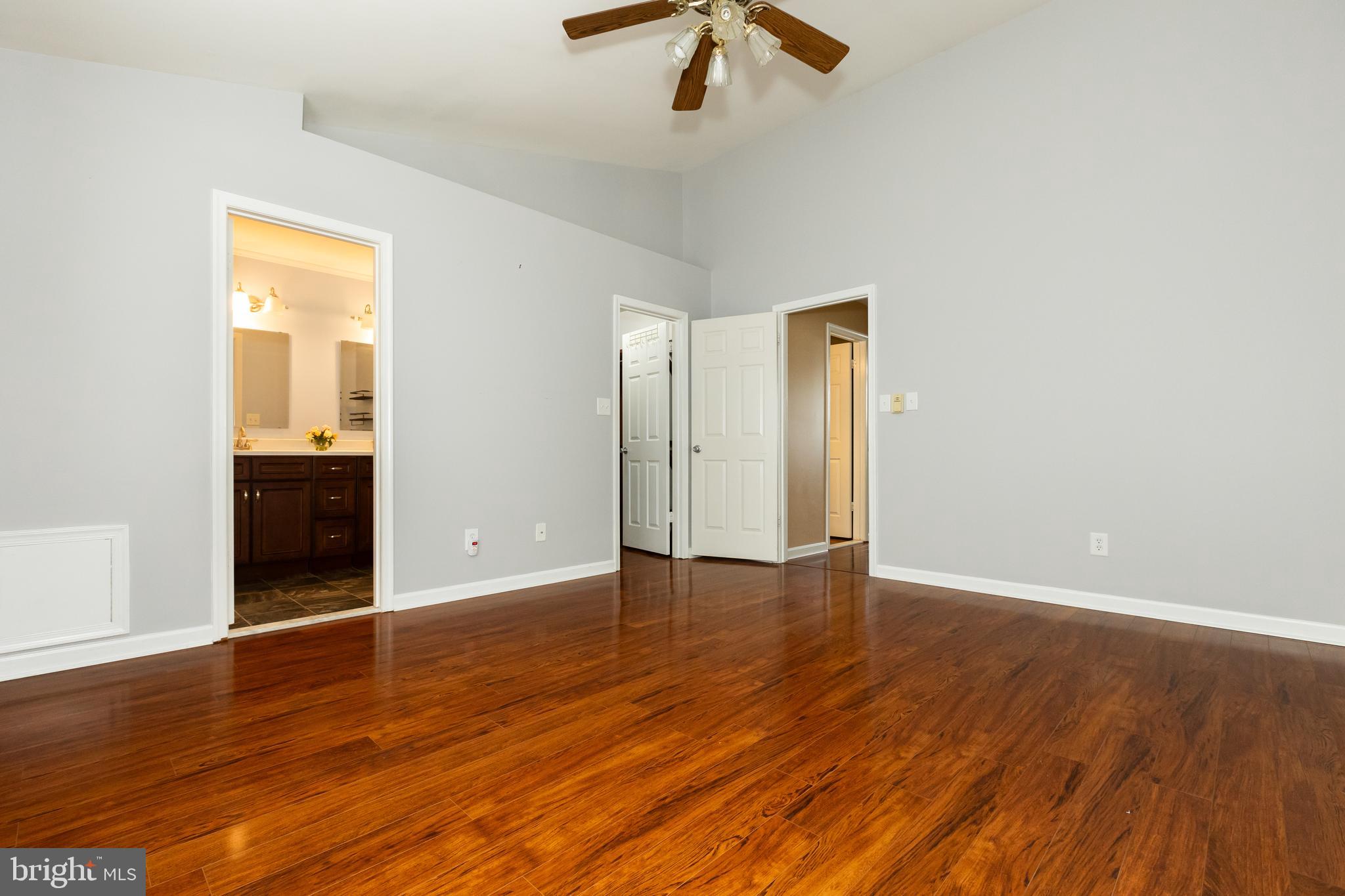 OAKHURST - Residential Lease