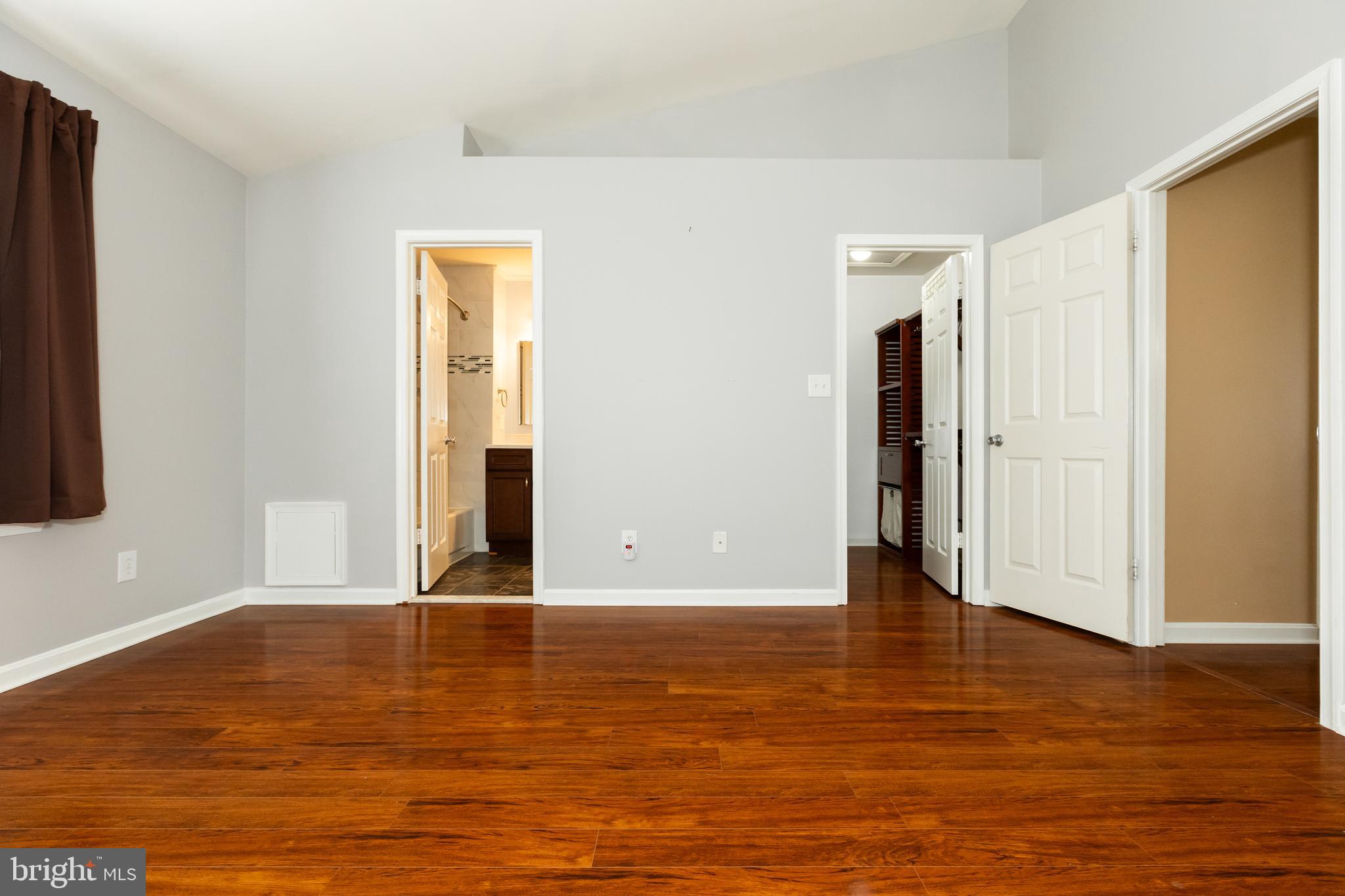 OAKHURST - Residential Lease