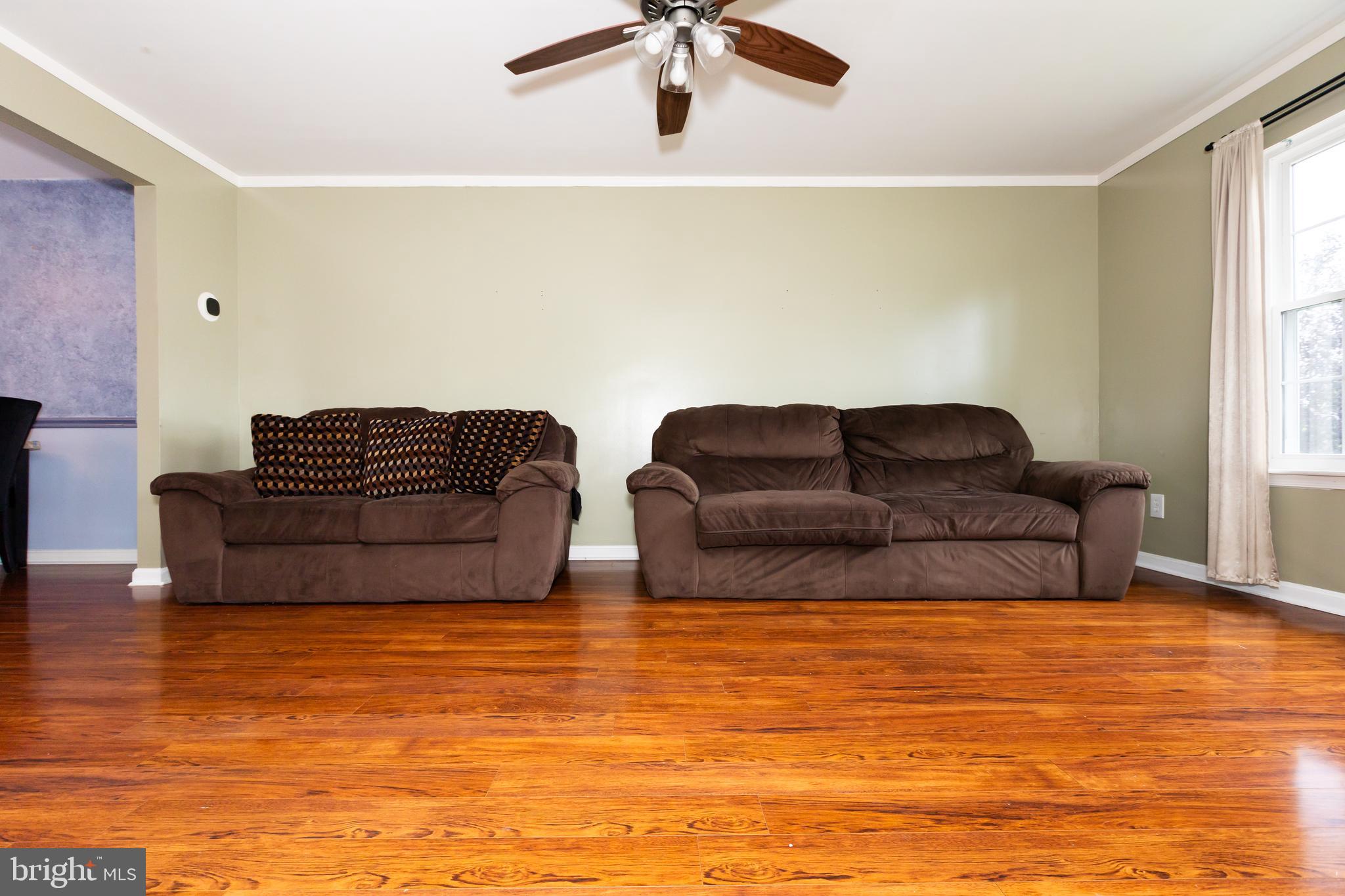 OAKHURST - Residential Lease