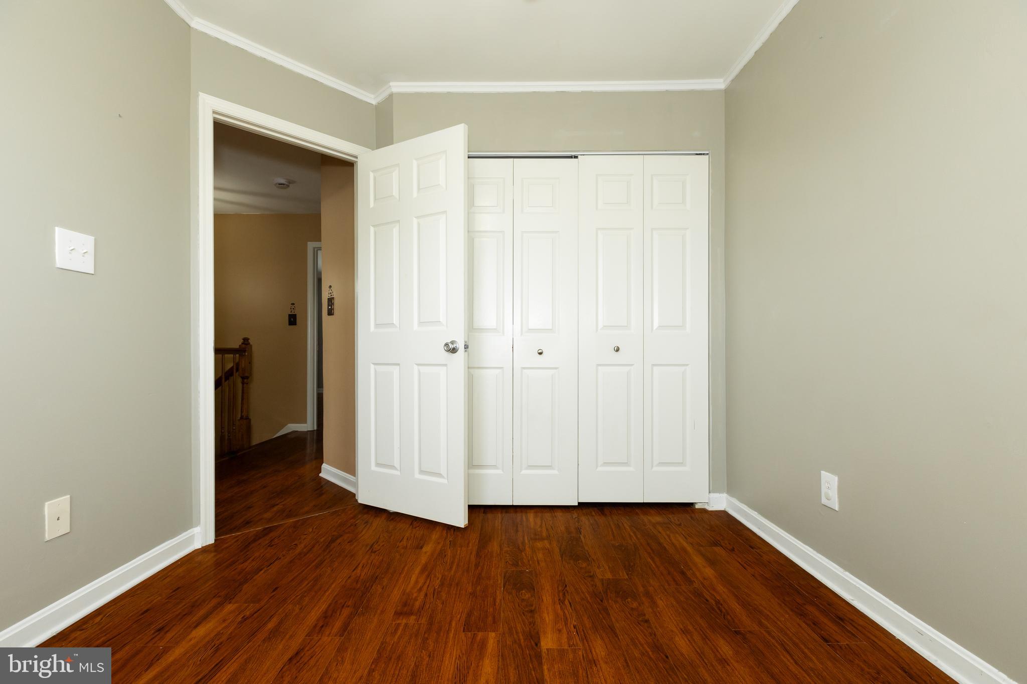 OAKHURST - Residential Lease