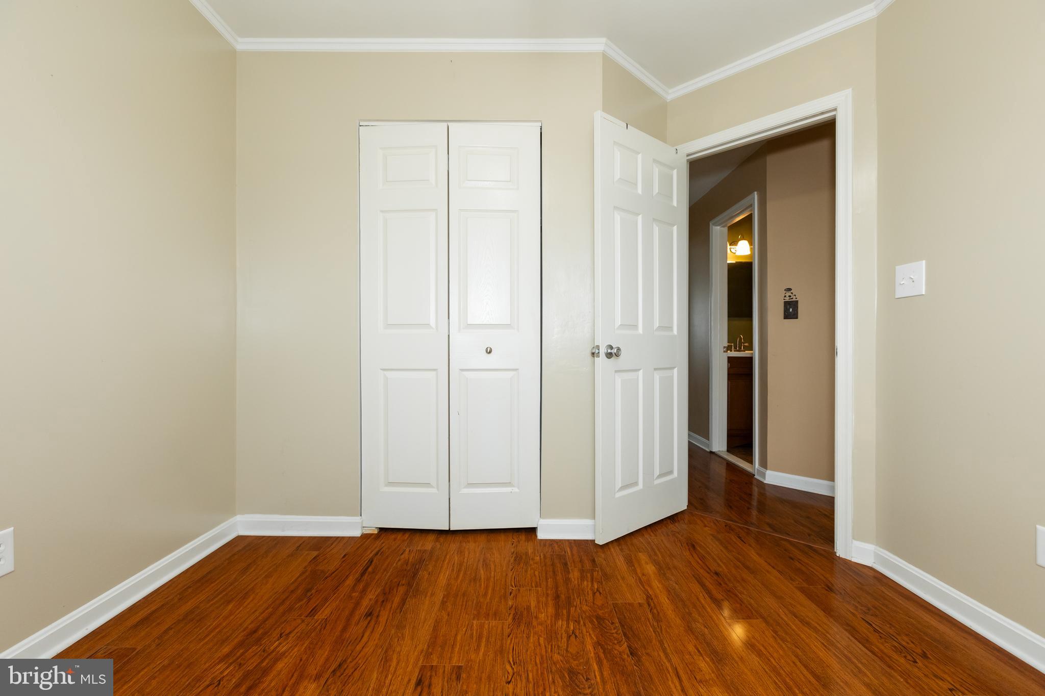 OAKHURST - Residential Lease