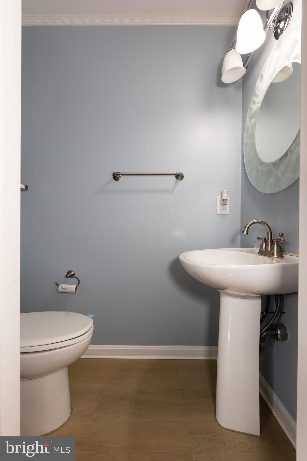 OAKHURST - Residential Lease