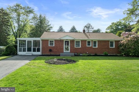 342 MAXSON ROAD LANCASTER PA 17601