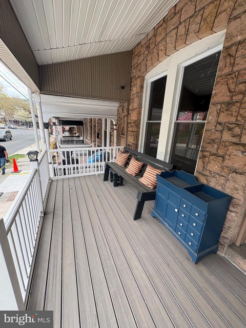 Townhouse For Rent - 1372 Perkiomen Avenue<br/> READING, PA 19602