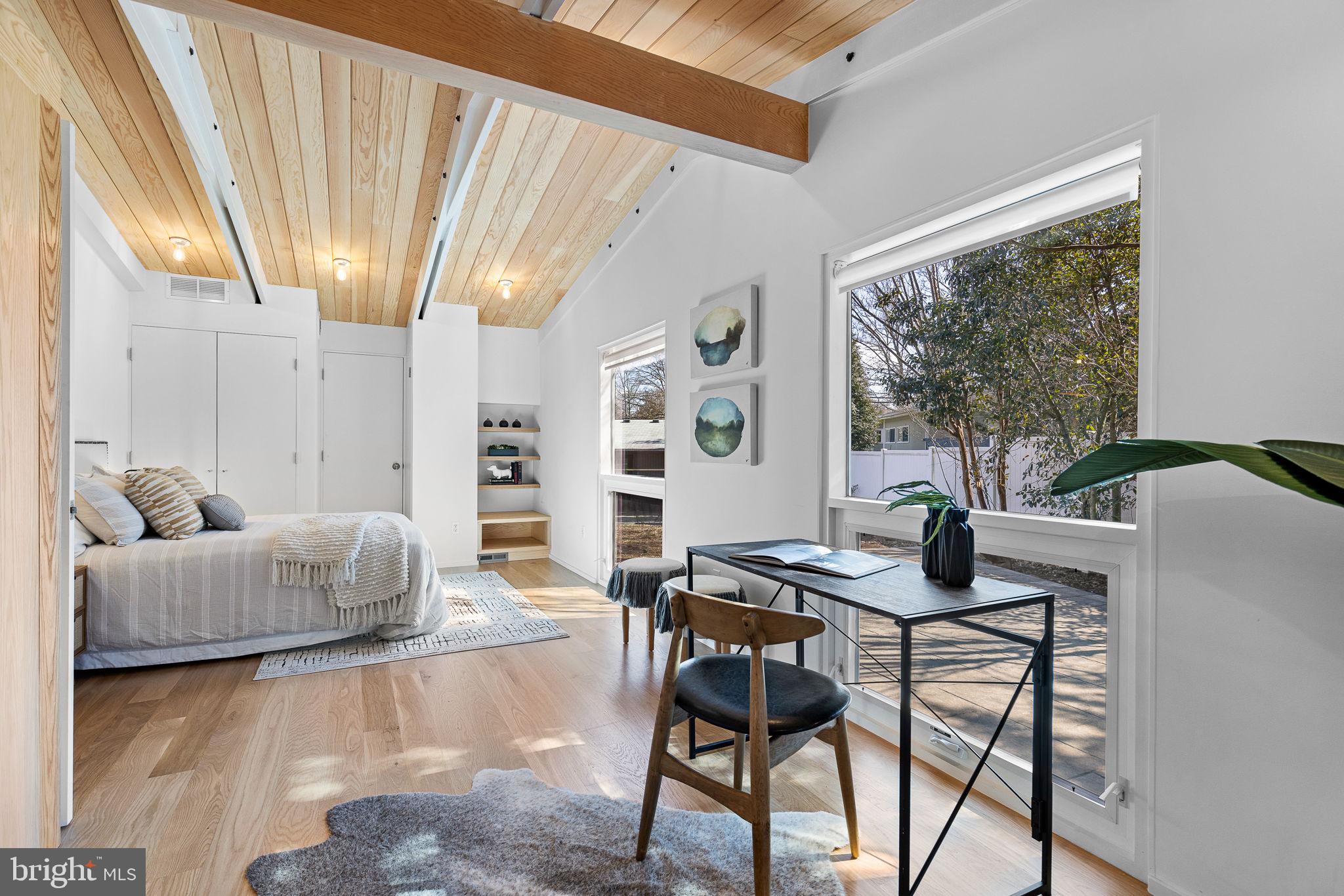 HOLMES RUN ACRES - Residential