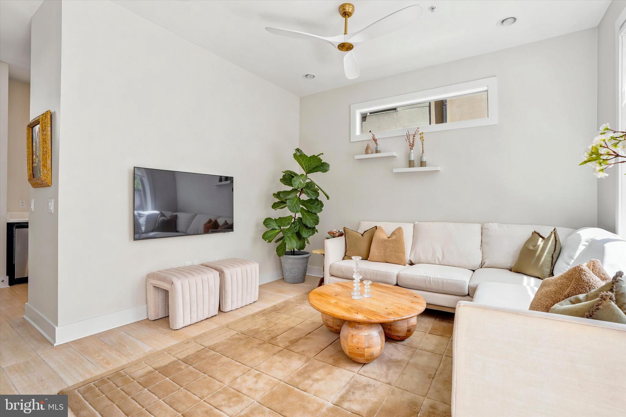 800 MONTROSE STREET A