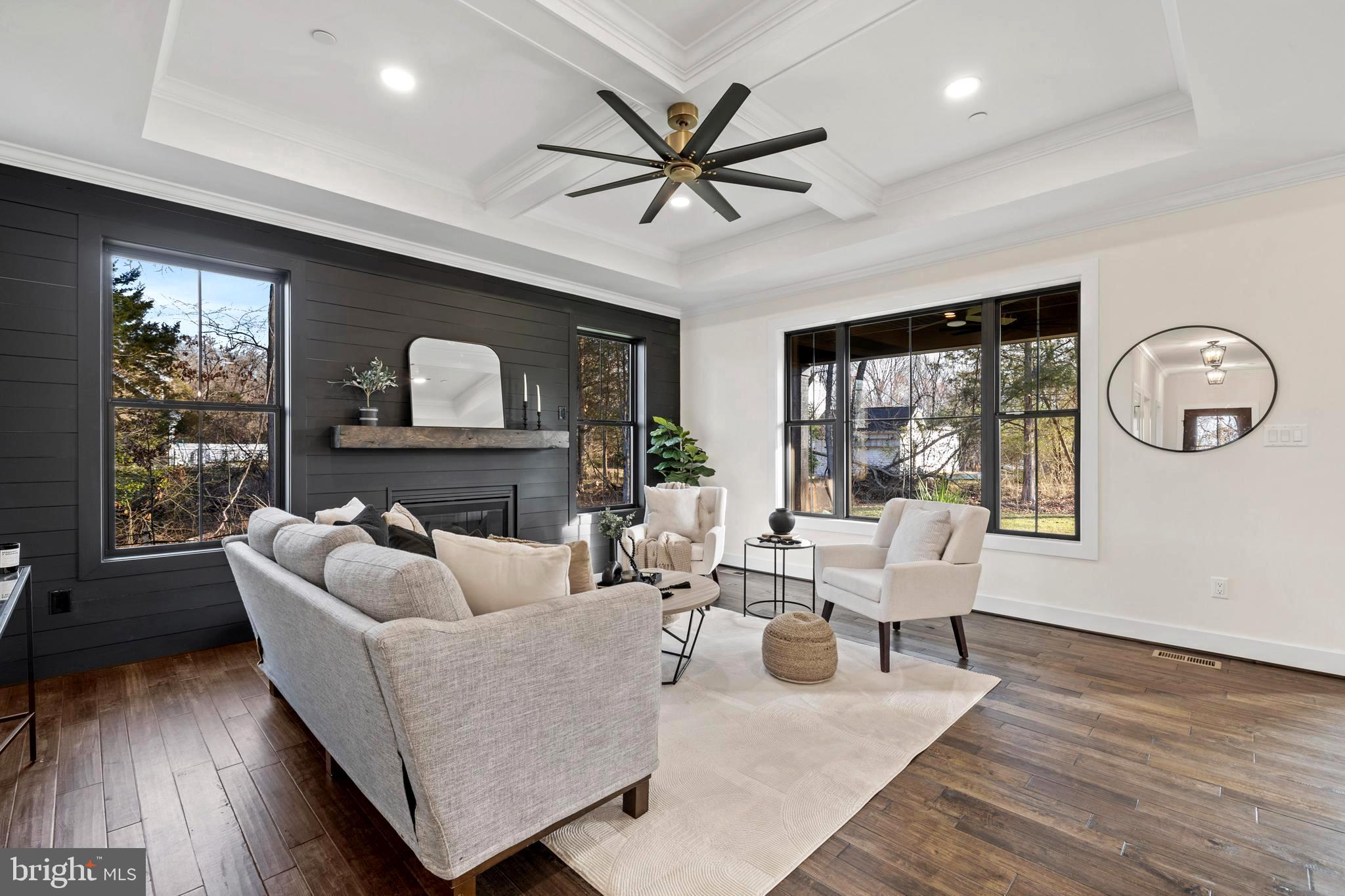 CLIFFTON ON THE POTOMAC - Residential