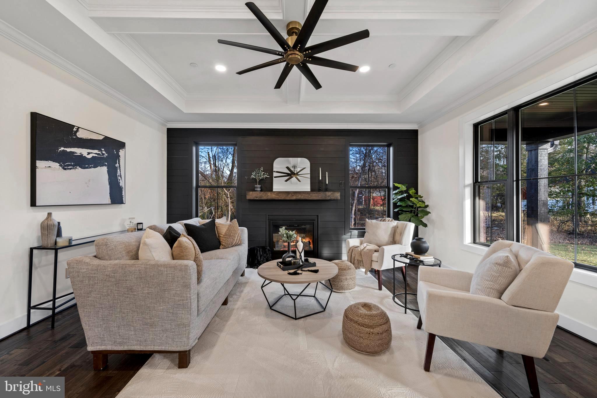 CLIFFTON ON THE POTOMAC - Residential