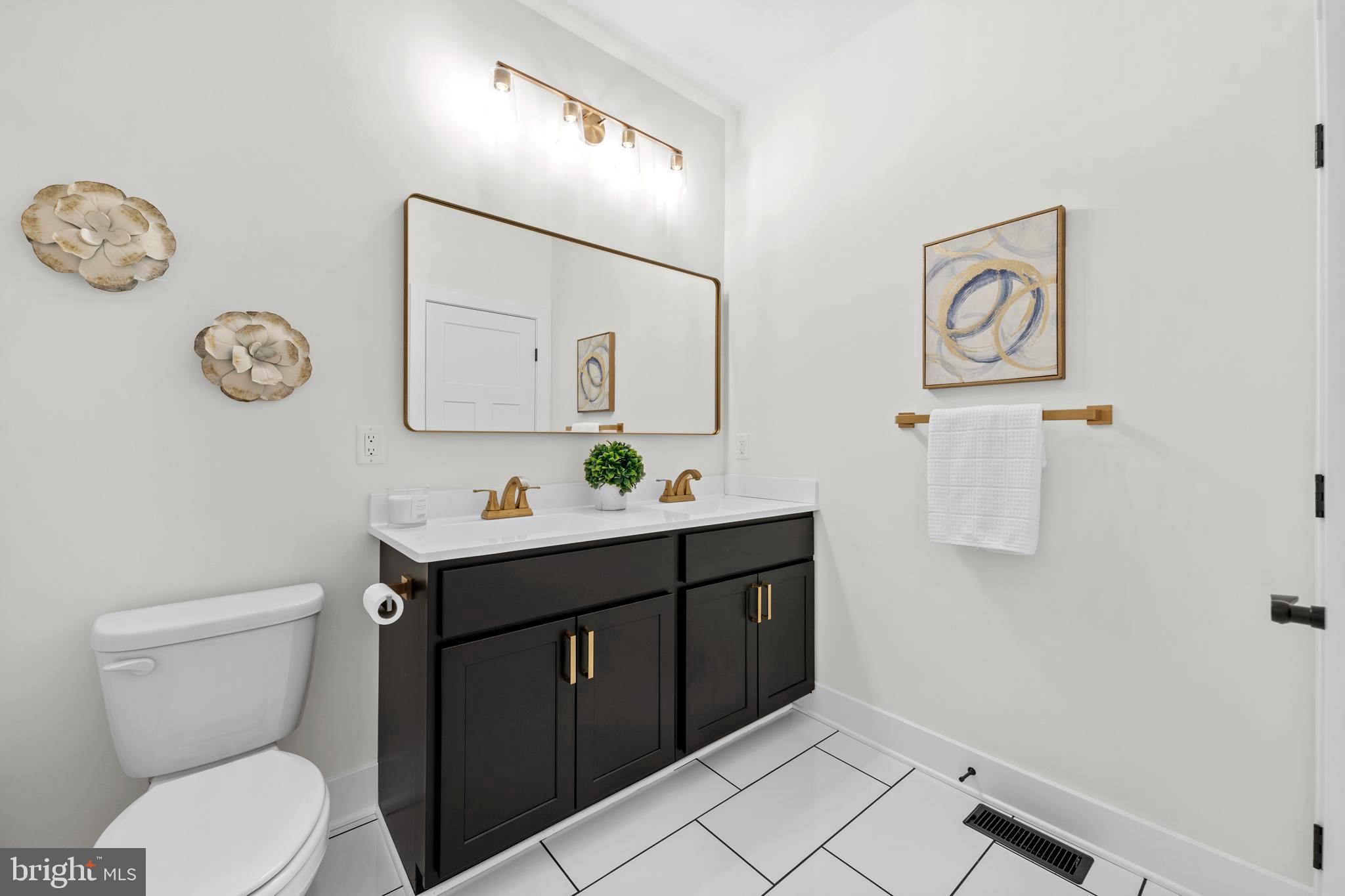 CLIFFTON ON THE POTOMAC - Residential