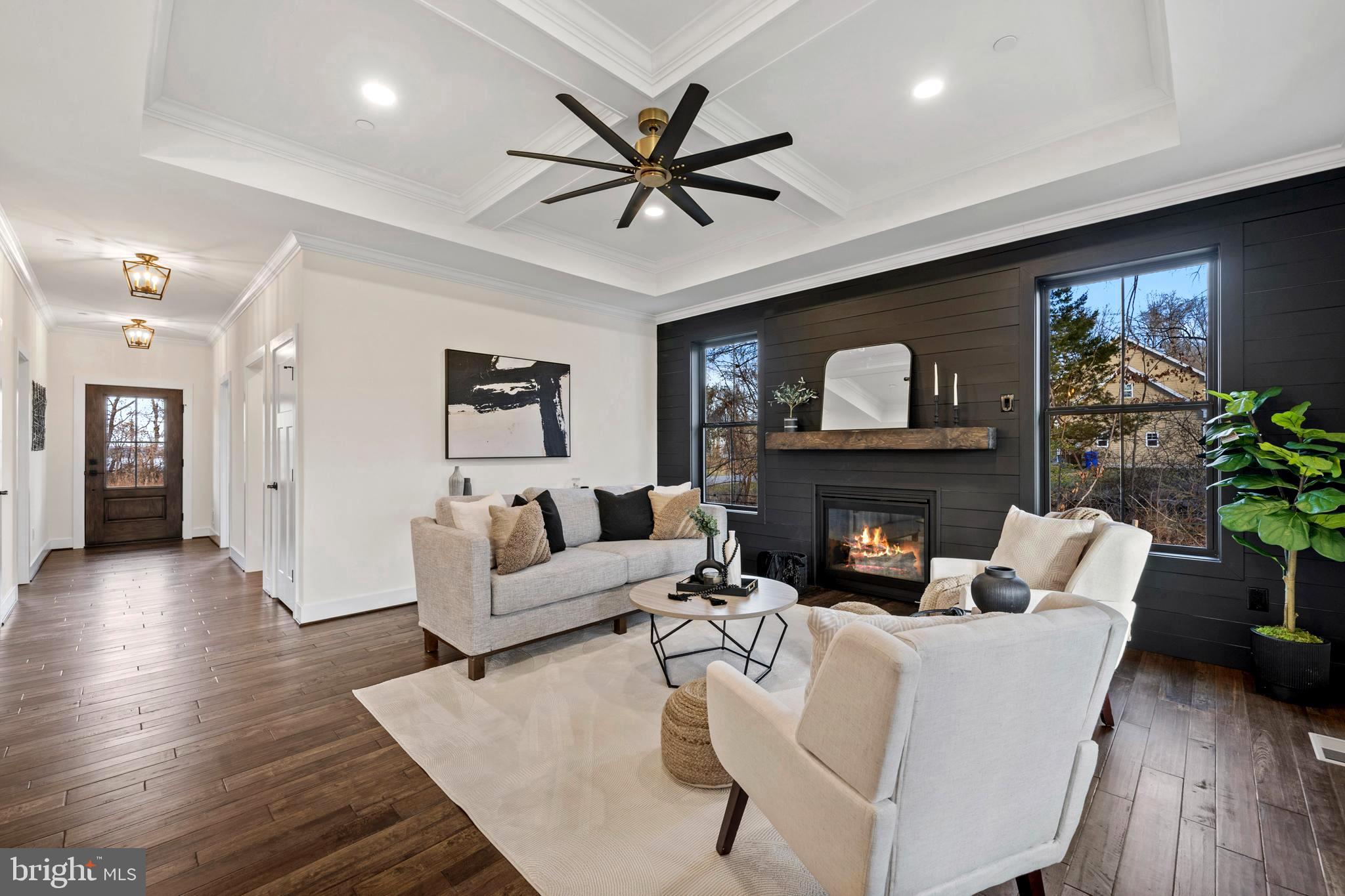 CLIFFTON ON THE POTOMAC - Residential