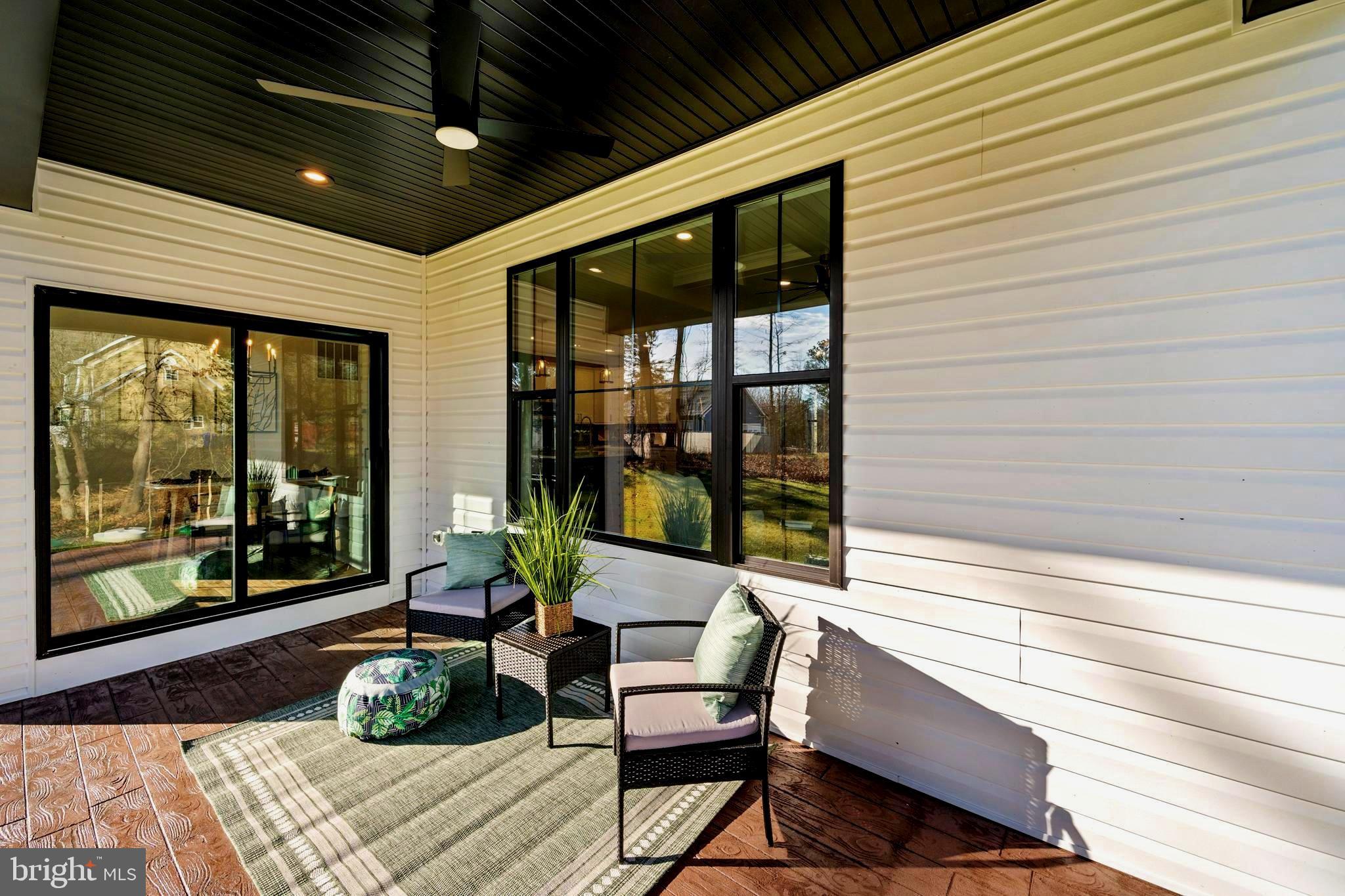 CLIFFTON ON THE POTOMAC - Residential