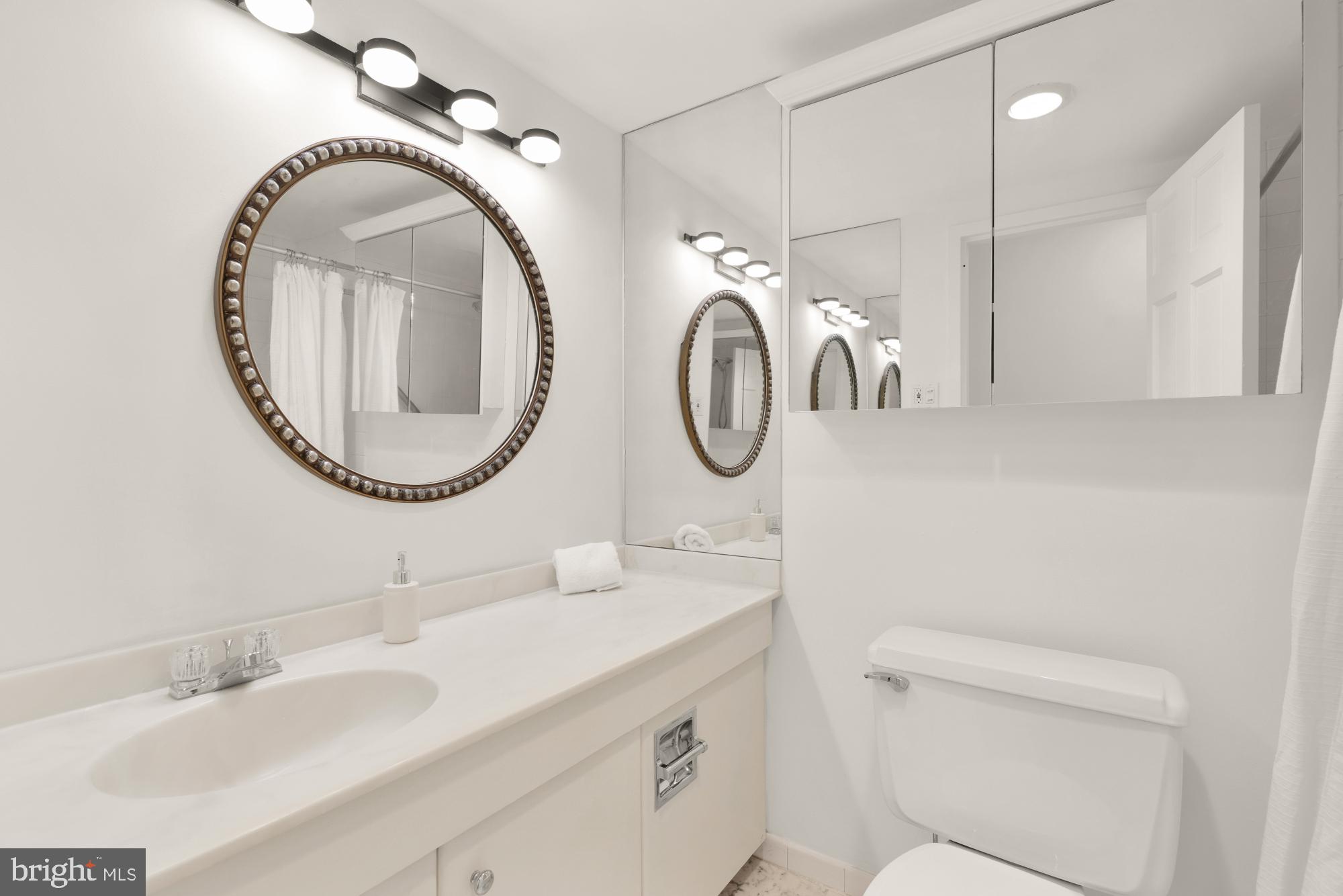 FRIENDSHIP HEIGHTS - Residential