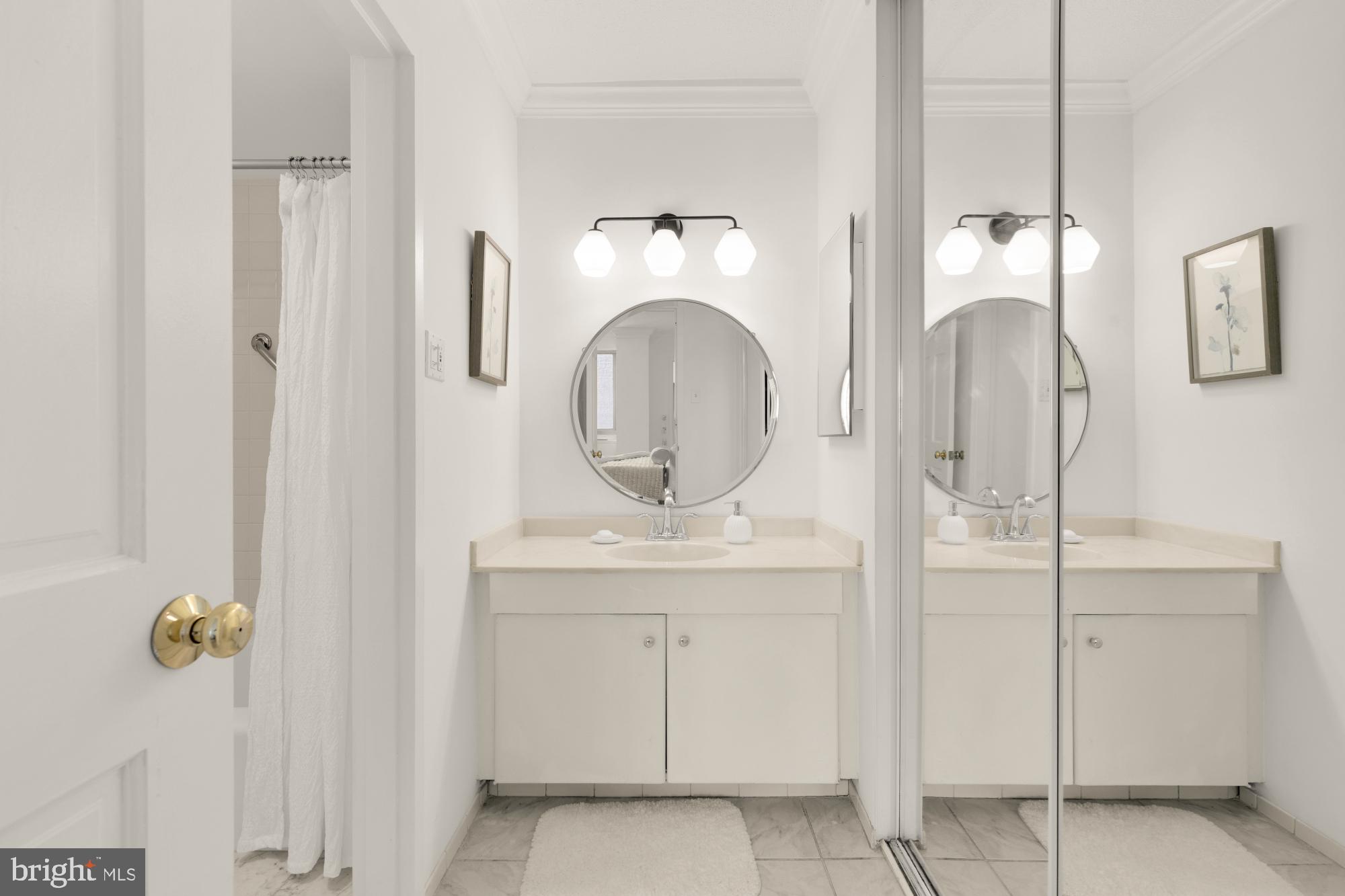 FRIENDSHIP HEIGHTS - Residential