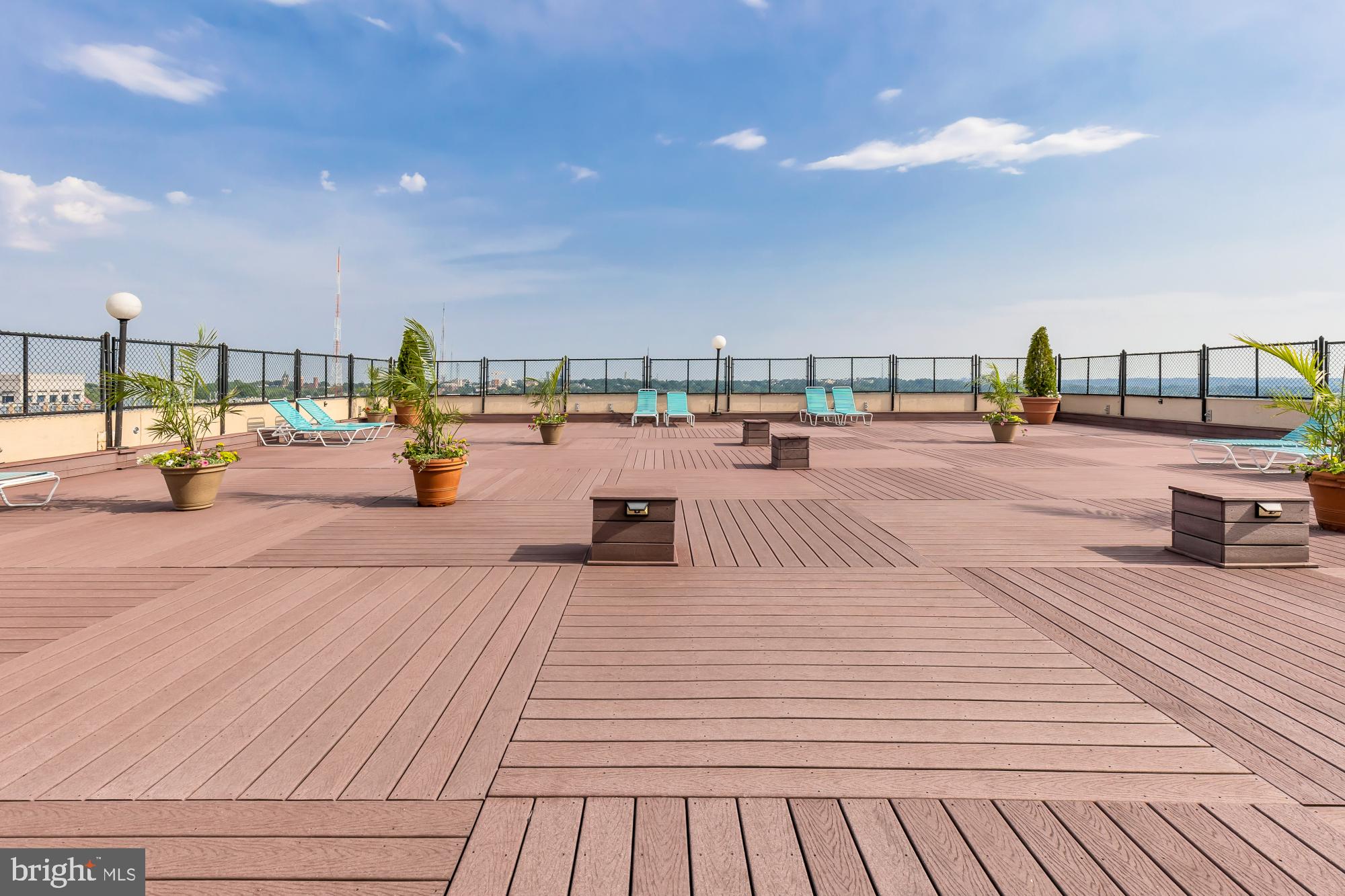 FRIENDSHIP HEIGHTS - Residential