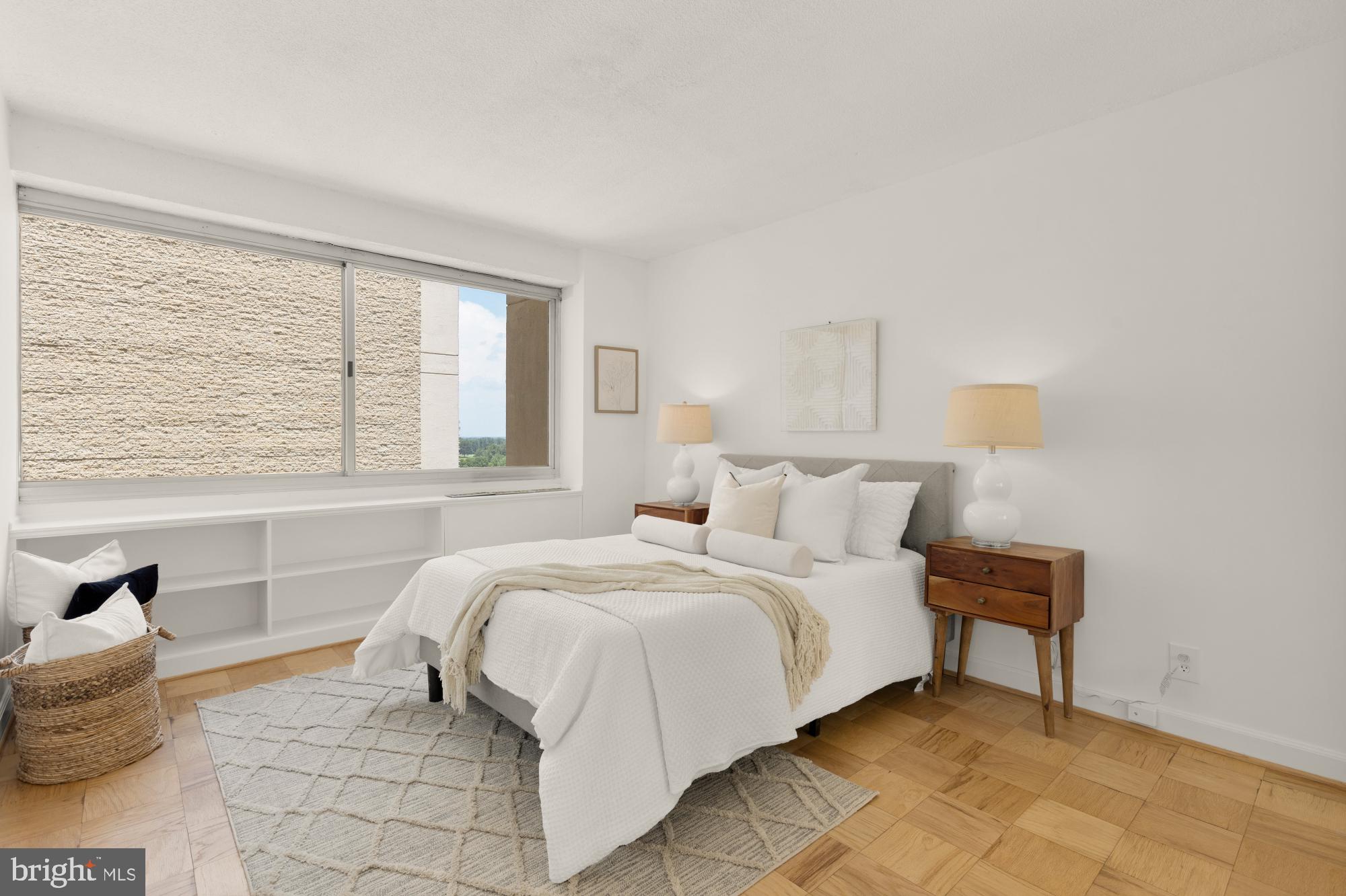 FRIENDSHIP HEIGHTS - Residential