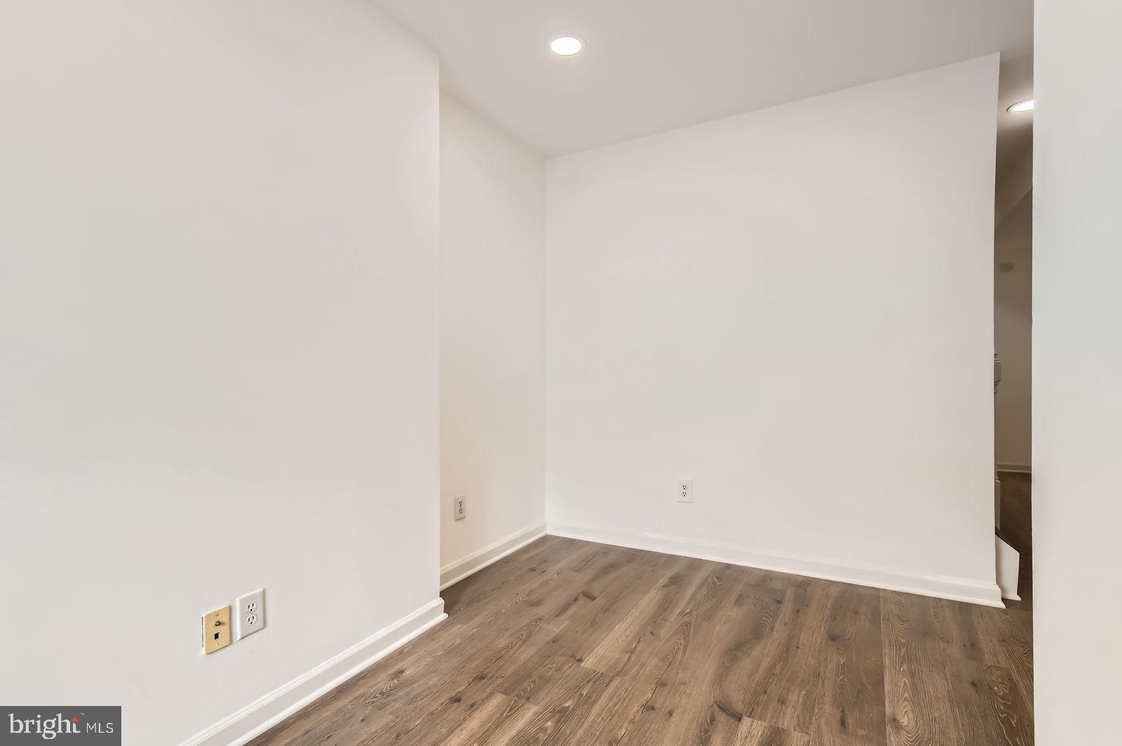 CARROLL PARK - Residential