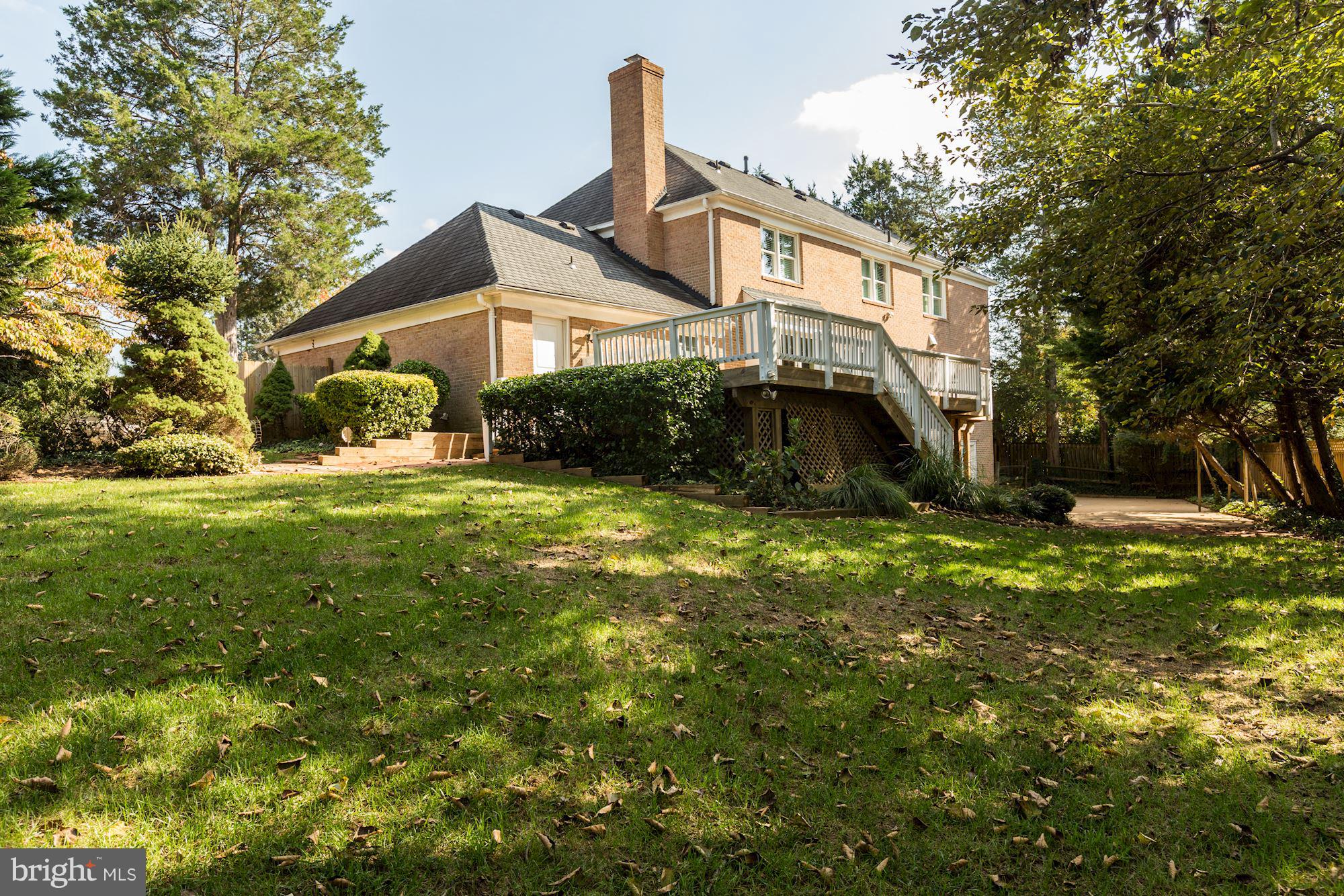 LYNWOOD - Residential