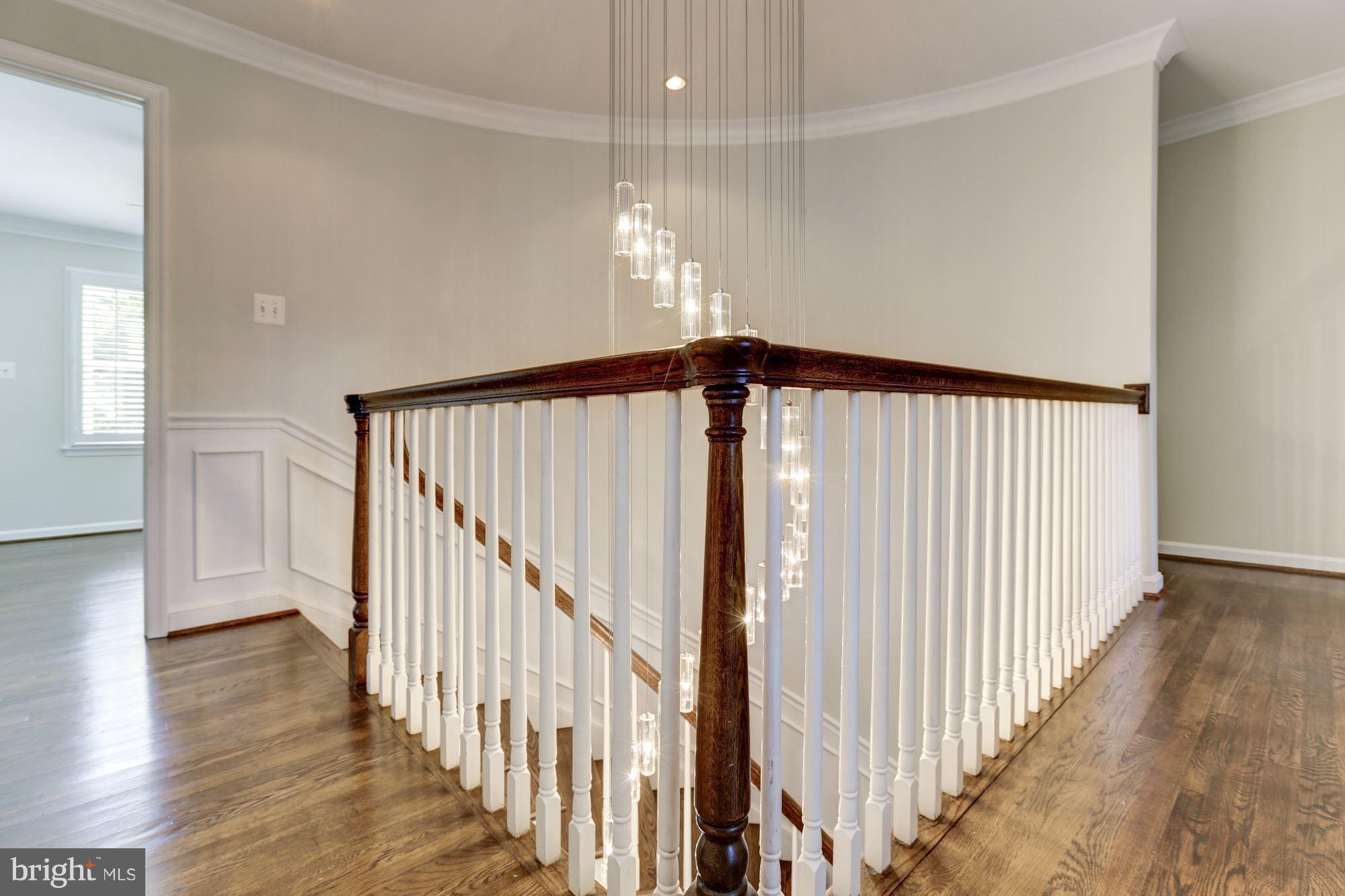 LYNWOOD - Residential