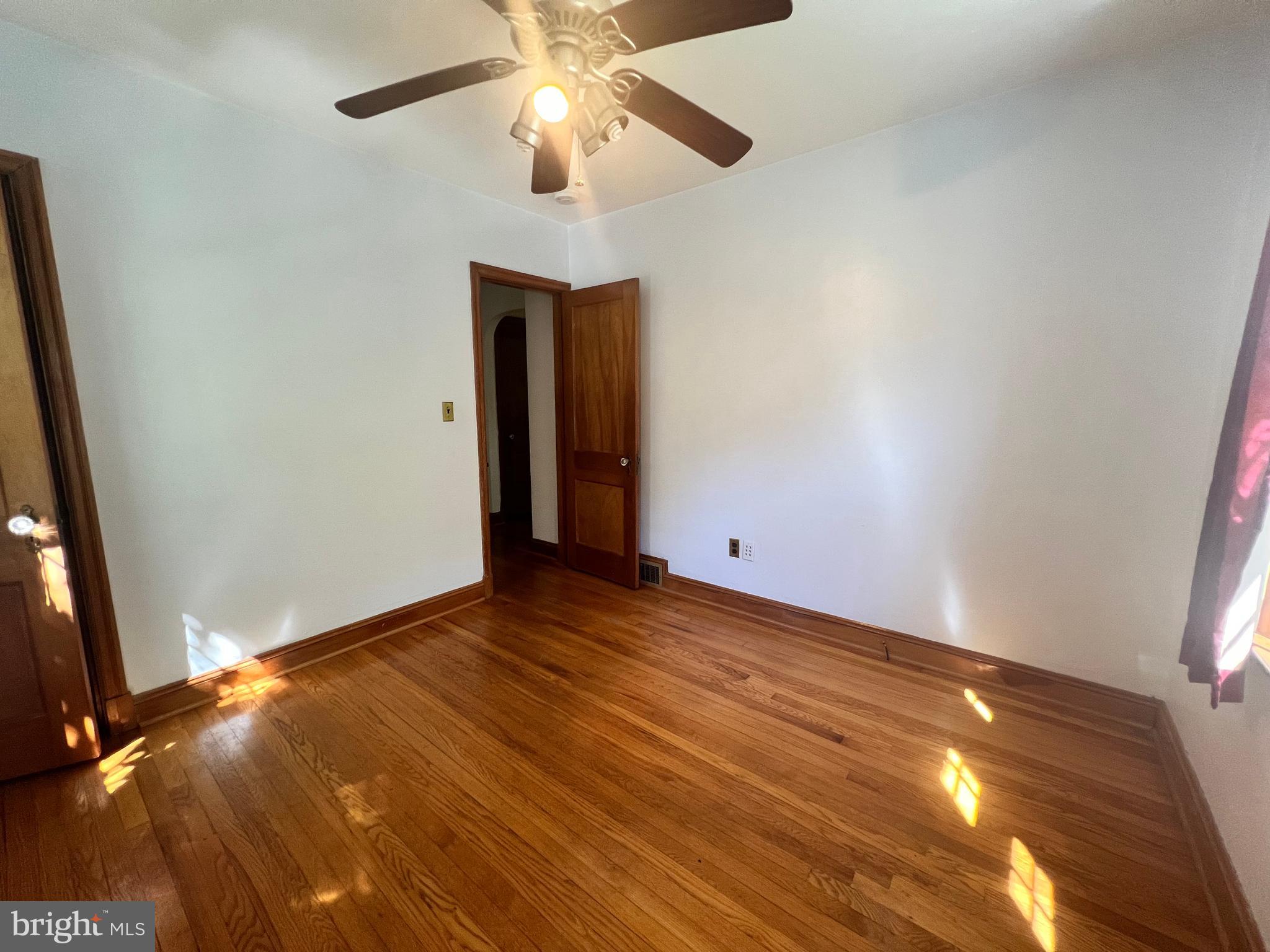 6305 TECUMSEH PLACE