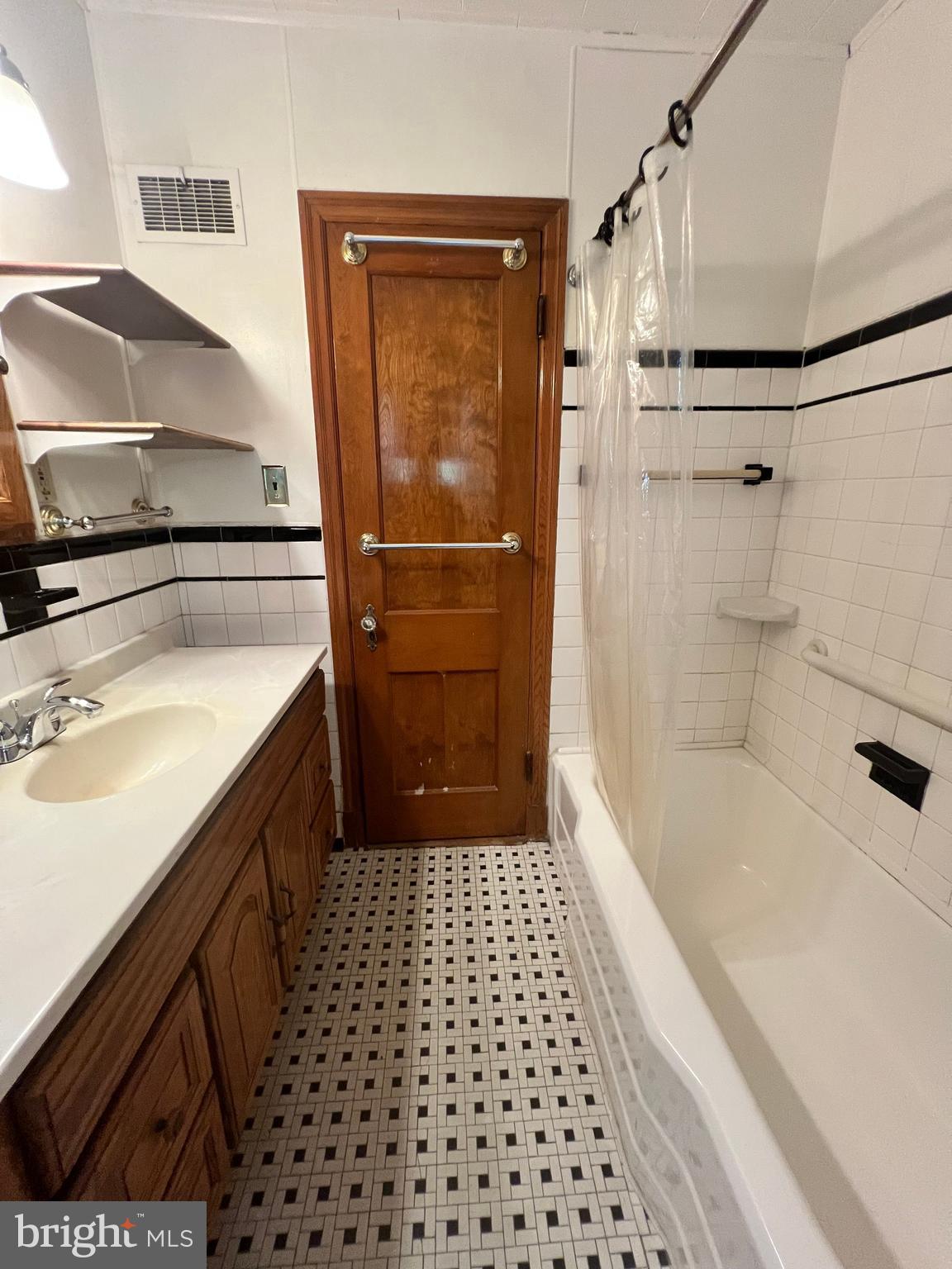 BERWYN HEIGHTS - Residential Lease