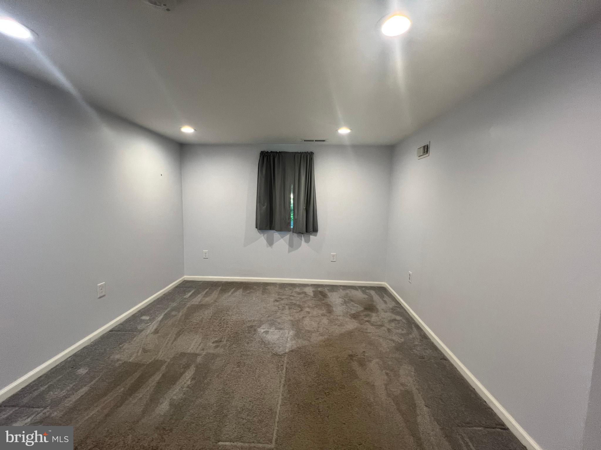 BERWYN HEIGHTS - Residential Lease