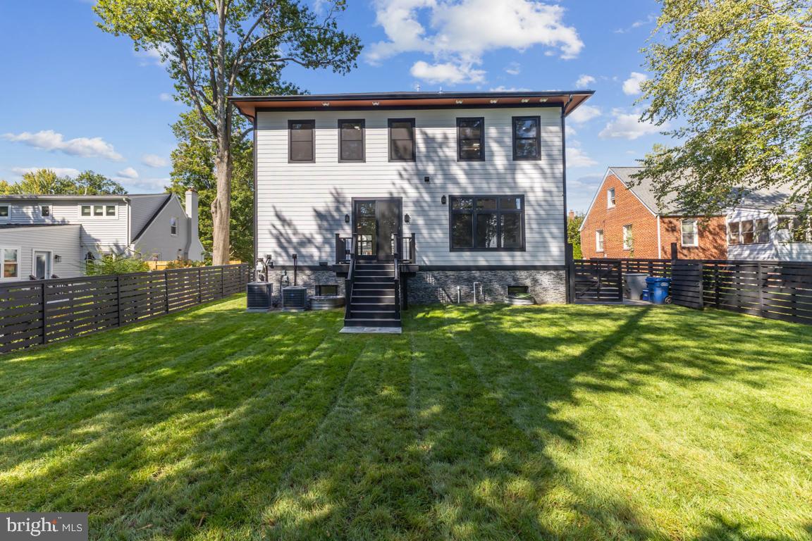 FENWICK PARK - Residential