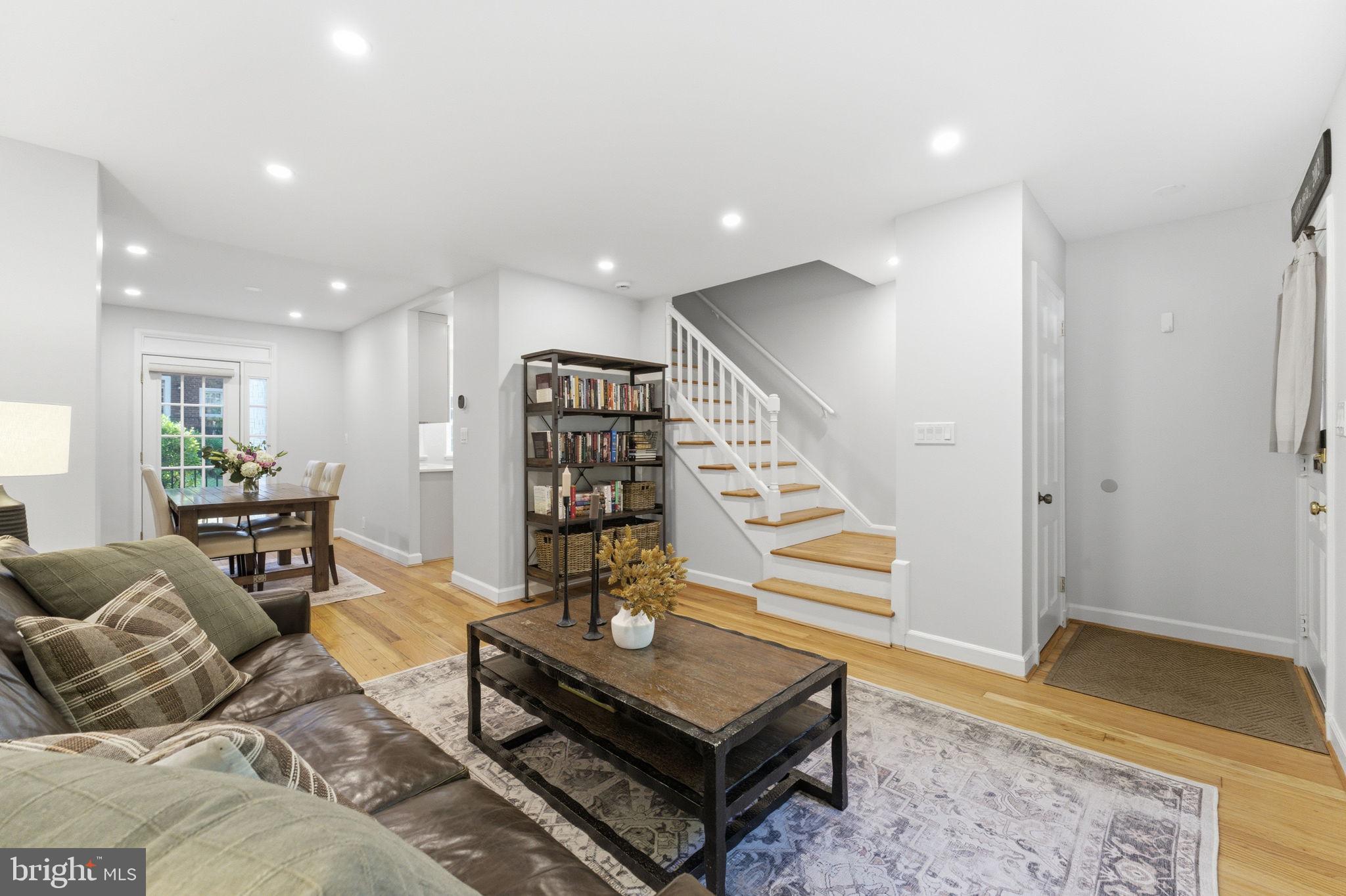 FAIRLINGTON VILLAGES - Residential