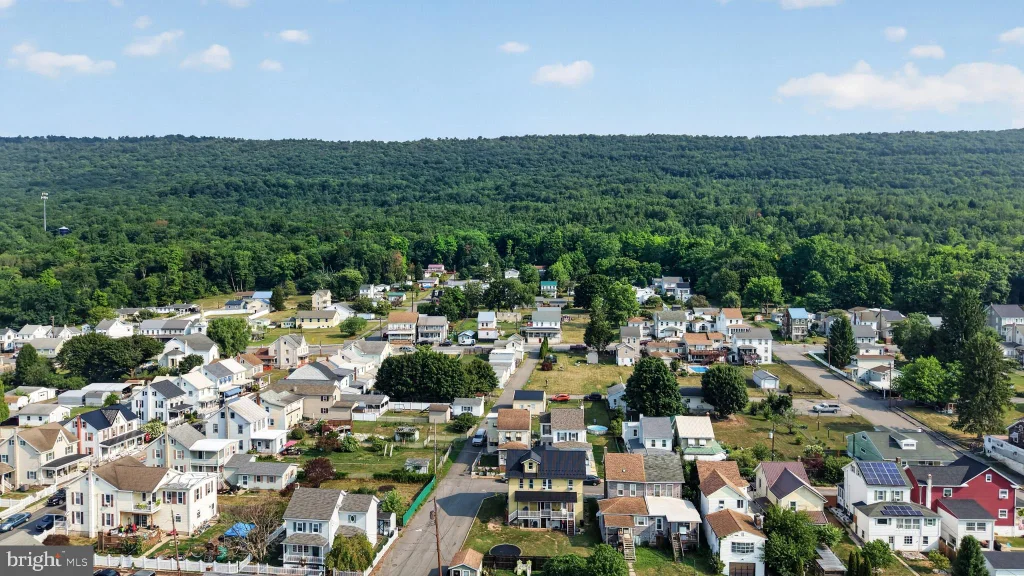 126 E Spruce Street, Williamstown, PA 17098