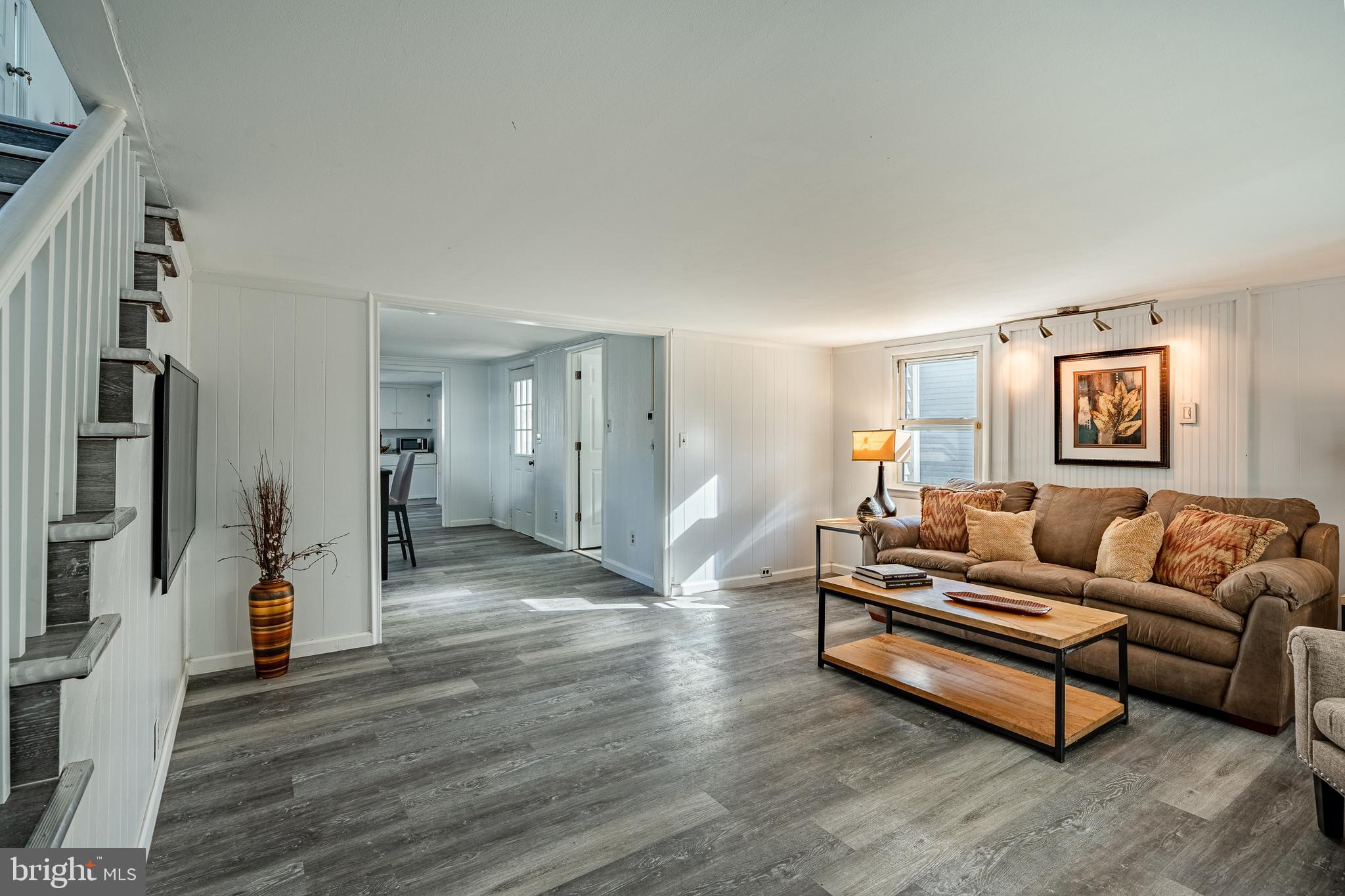 LUMS POND ESTATES - Residential