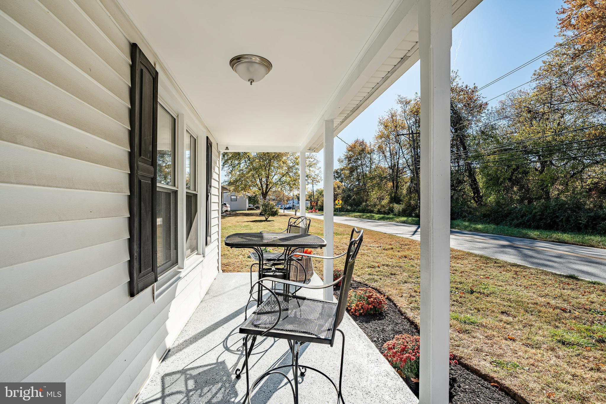 LUMS POND ESTATES - Residential