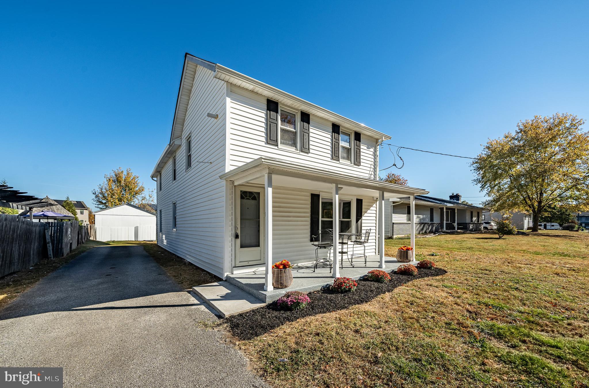 325 HOWELL SCHOOL ROAD