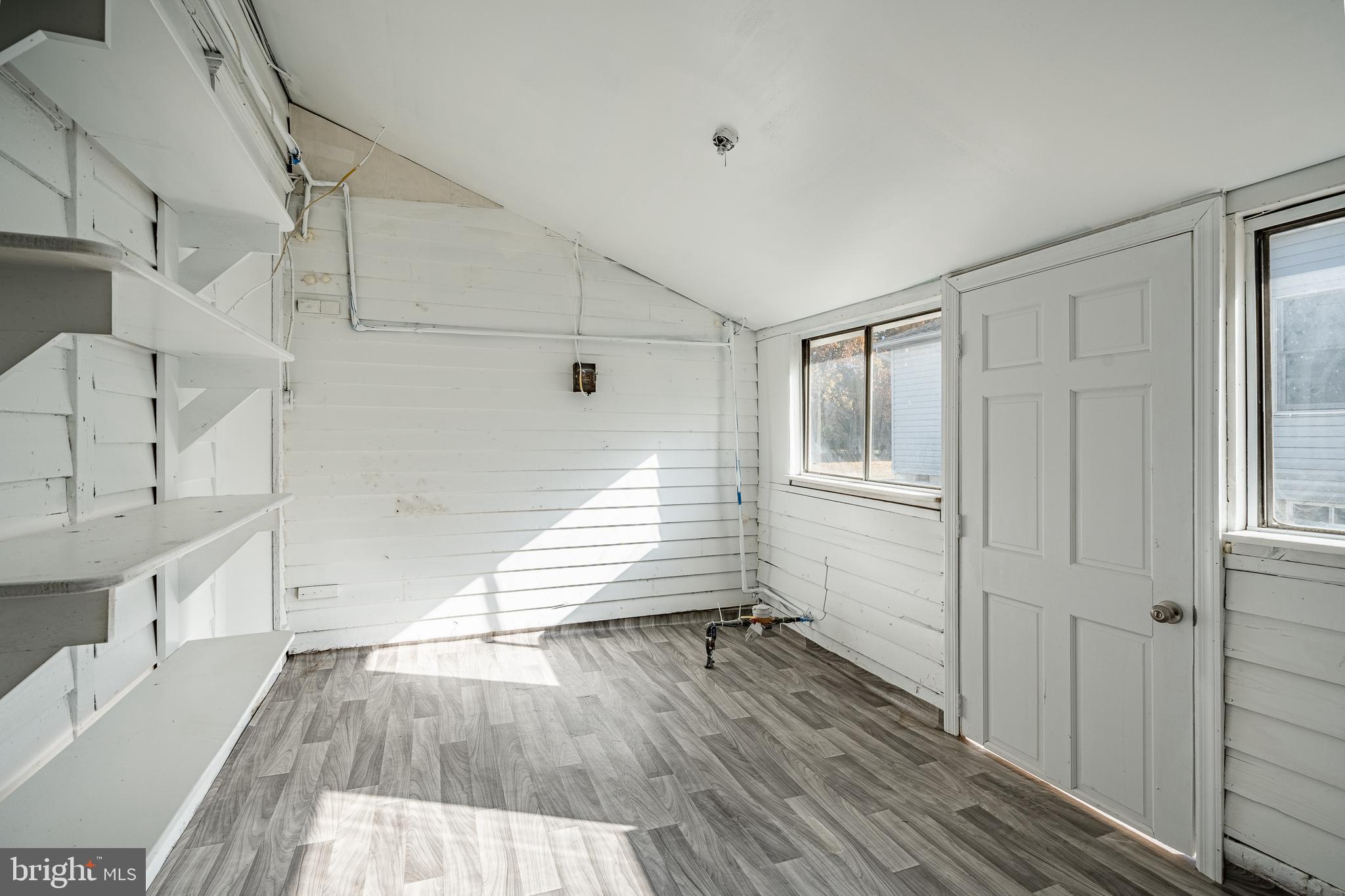 LUMS POND ESTATES - Residential