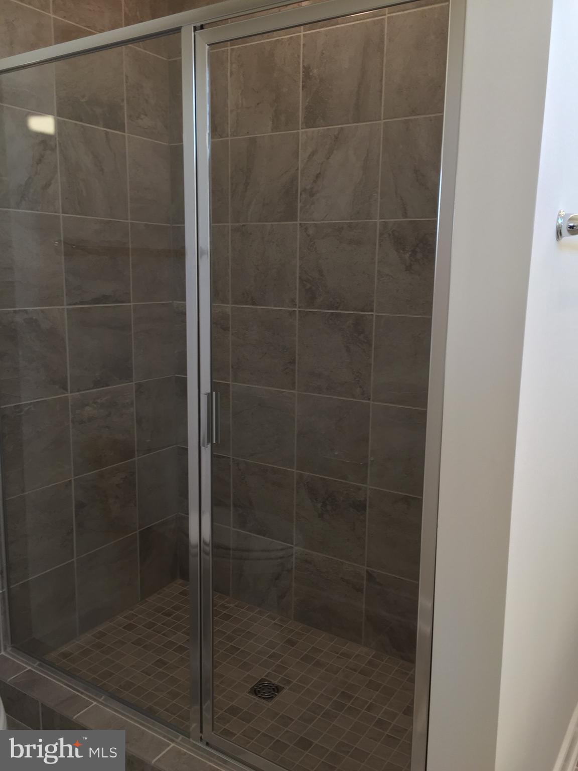 METROPARK AT ARROWBROOK - Residential Lease