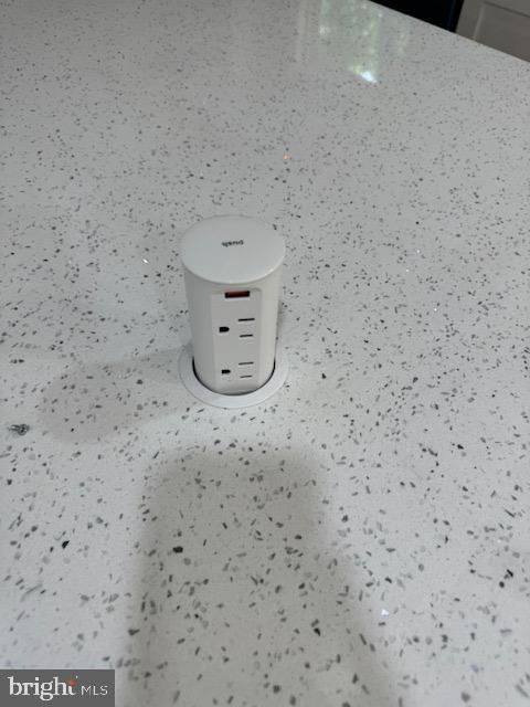 BULL RUN MOUNTAIN - Residential