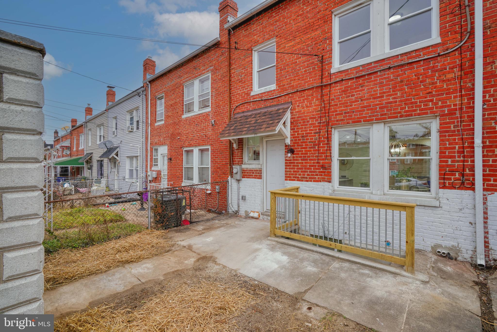 EDMONDSON VIILLAGE - Residential